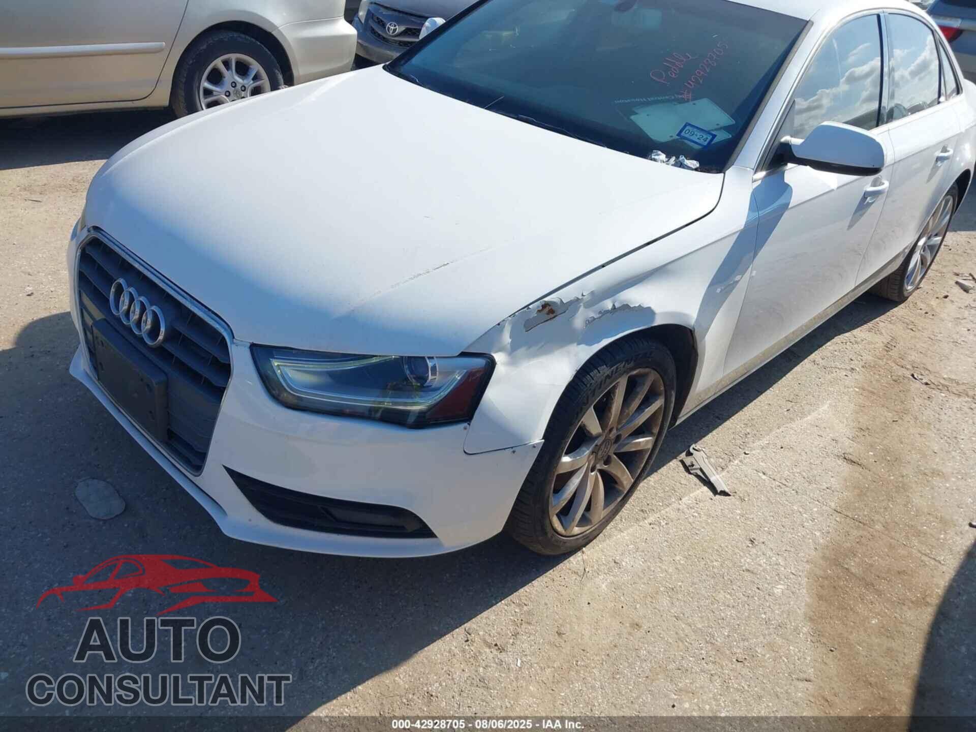 AUDI A4 2013 - WAUEFAFL5DA063586