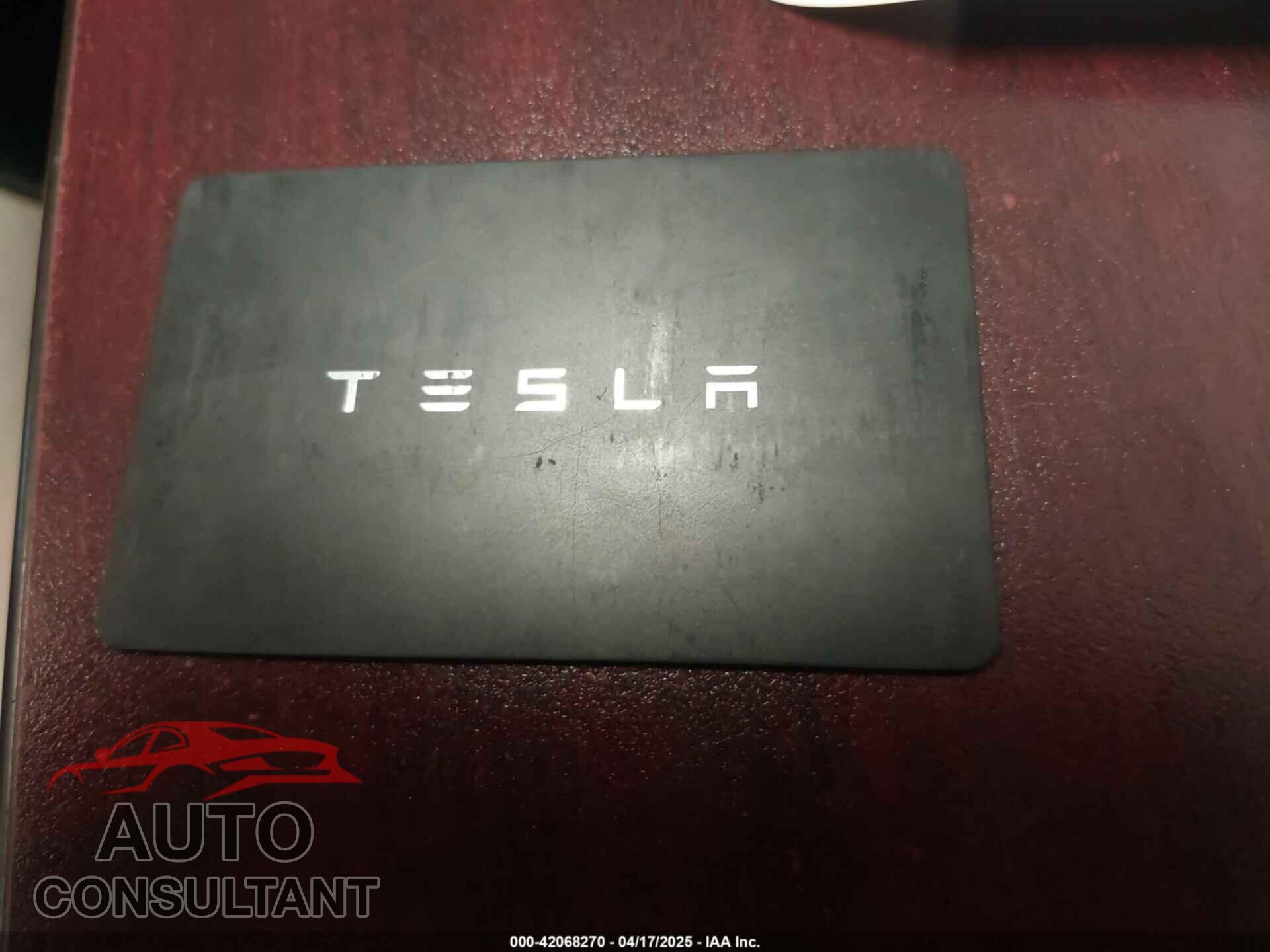 TESLA MODEL 3 2024 - 5YJ3E1EA1RF784399