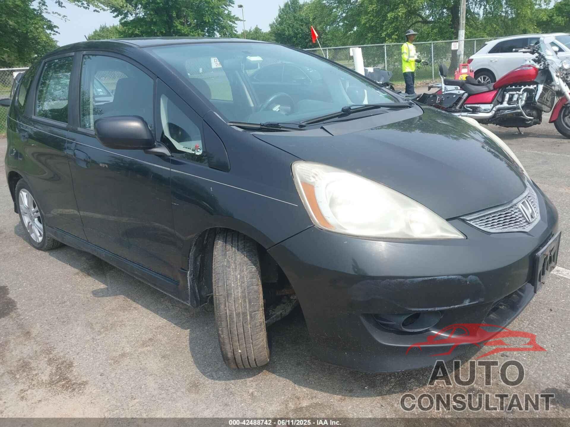 HONDA FIT 2009 - JHMGE88499S064608