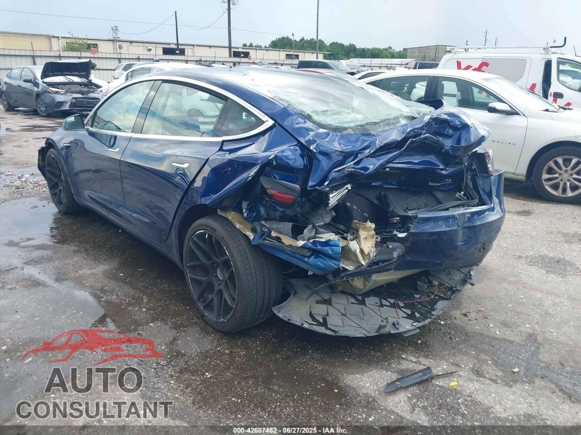 TESLA MODEL 3 2019 - 5YJ3E1EBXKF214027