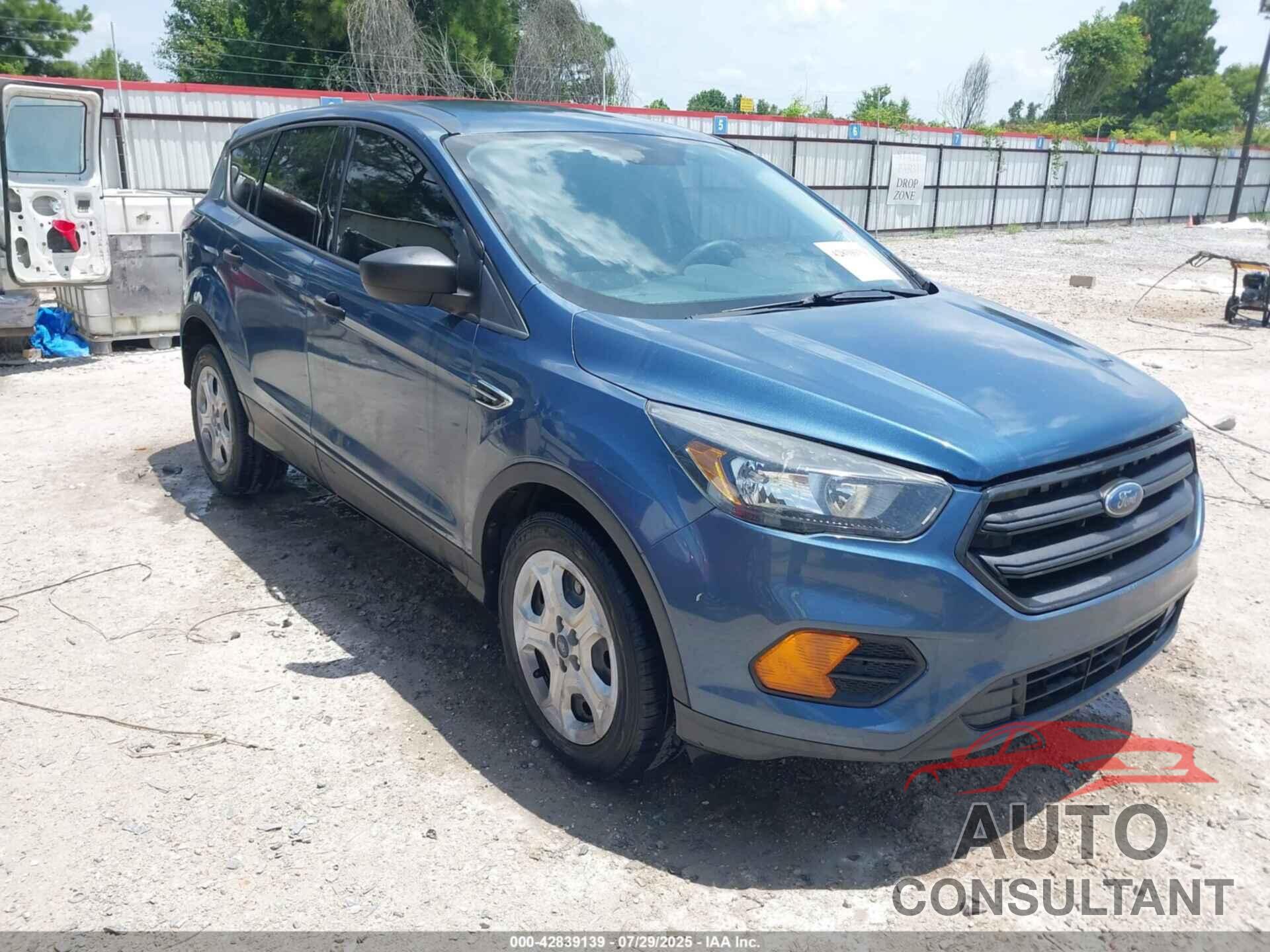 FORD ESCAPE 2018 - 1FMCU0F79JUA94360