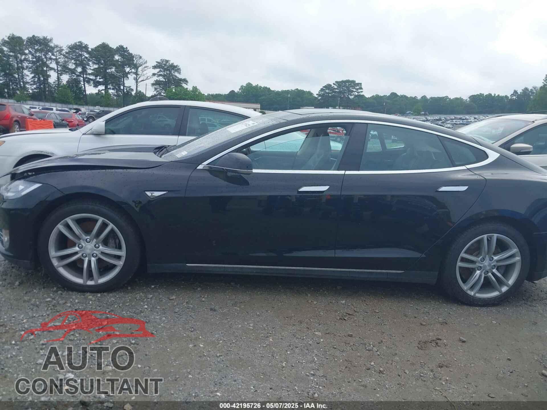 TESLA MODEL S 2013 - 5YJSA1DG7DFP26402