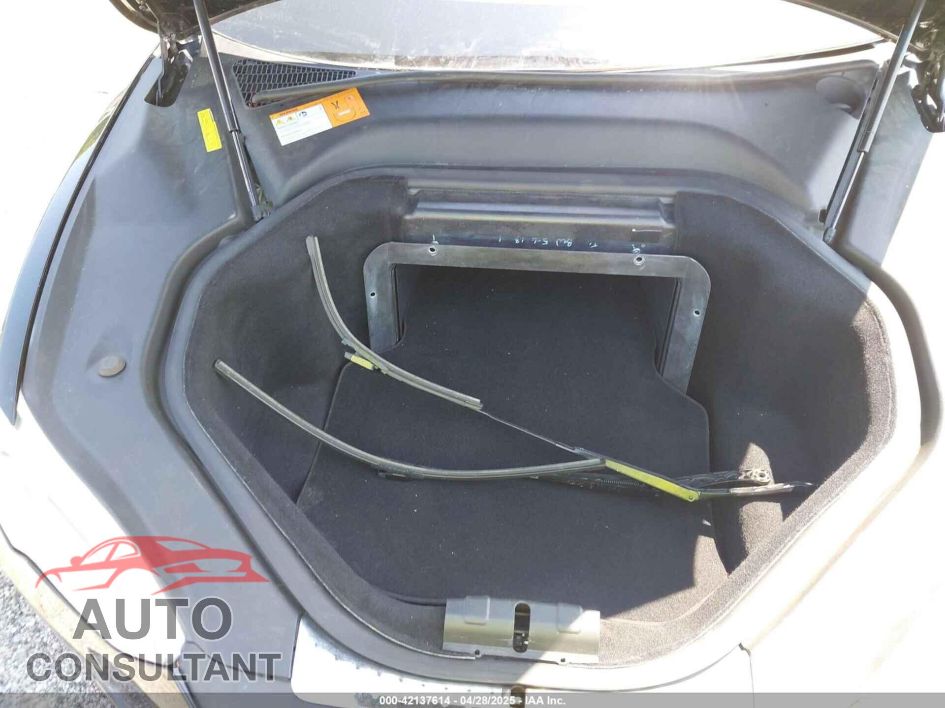 TESLA MODEL S 2013 - 5YJSA1DN9DFP13150