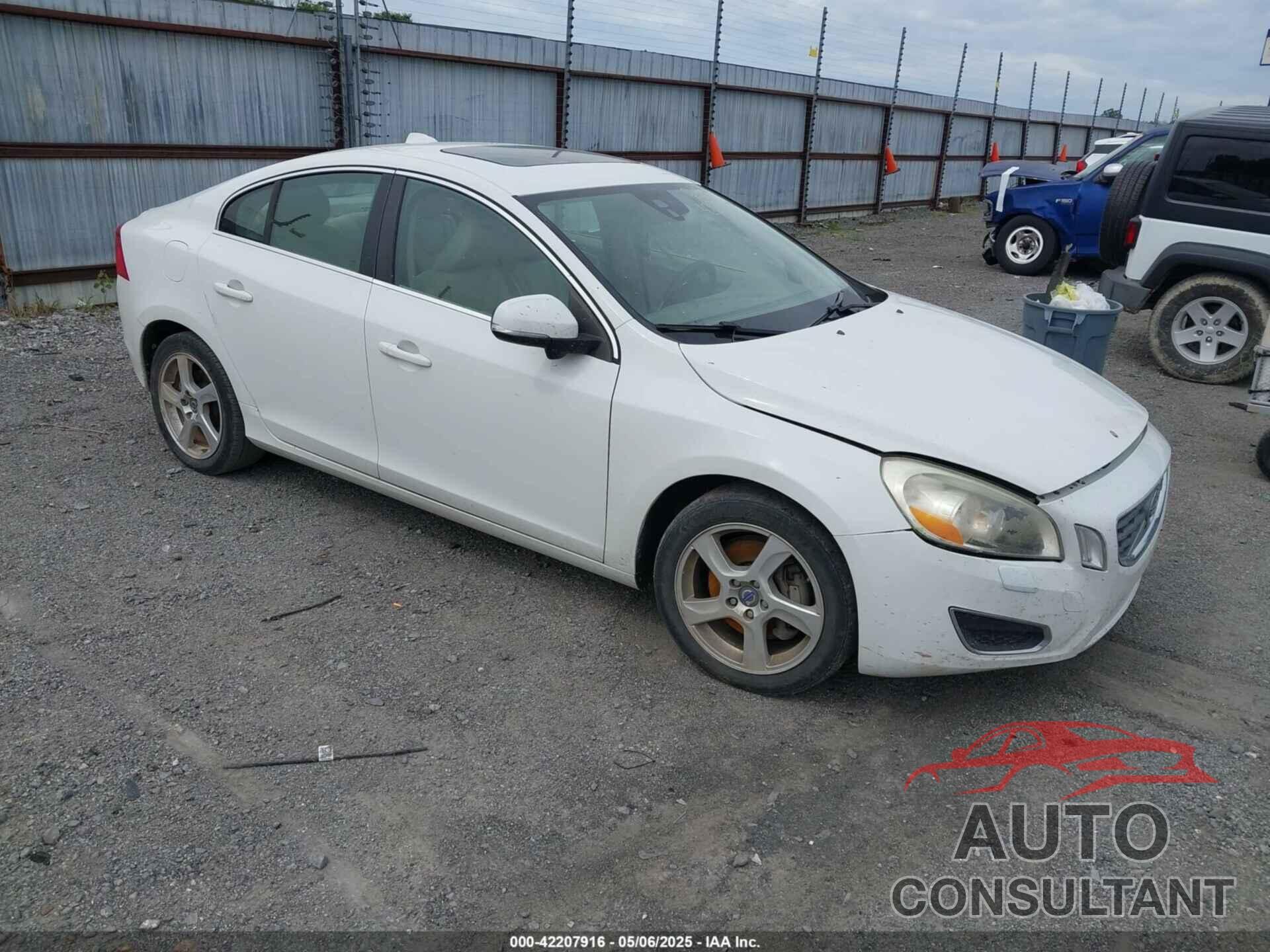 VOLVO S60 2012 - YV1622FS5C2026329