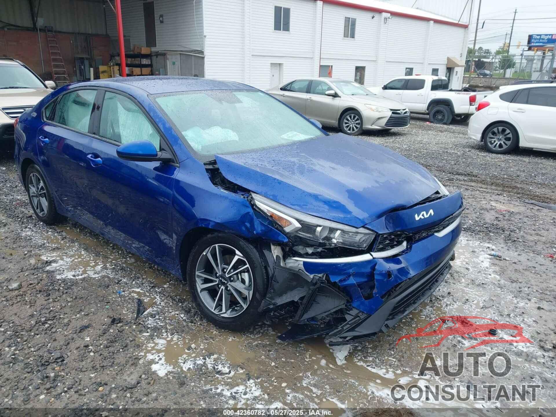 KIA FORTE 2023 - 3KPF24AD0PE580493