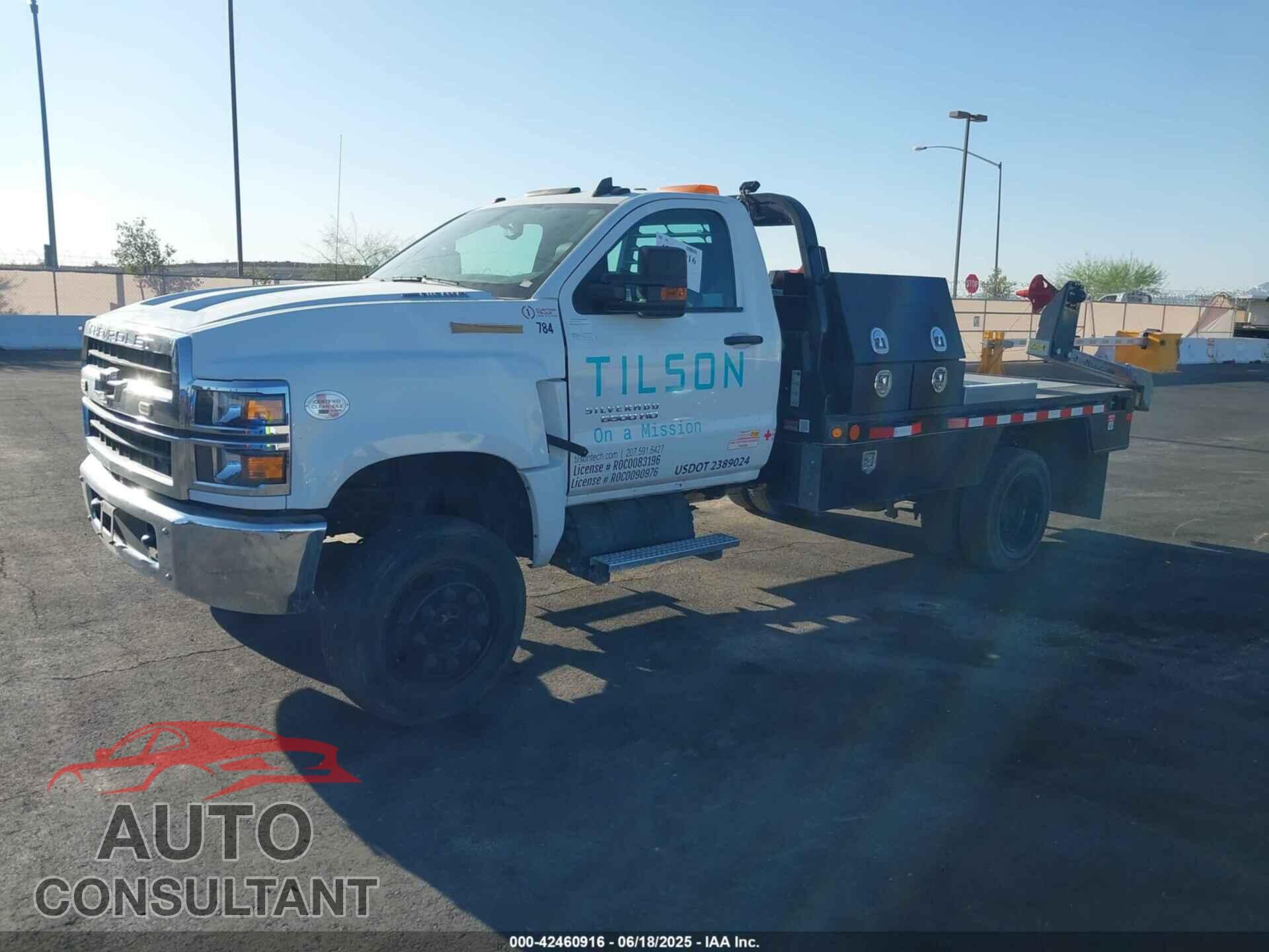 CHEVROLET SILVERADO MD 2023 - 1HTKJPVM5PH699375