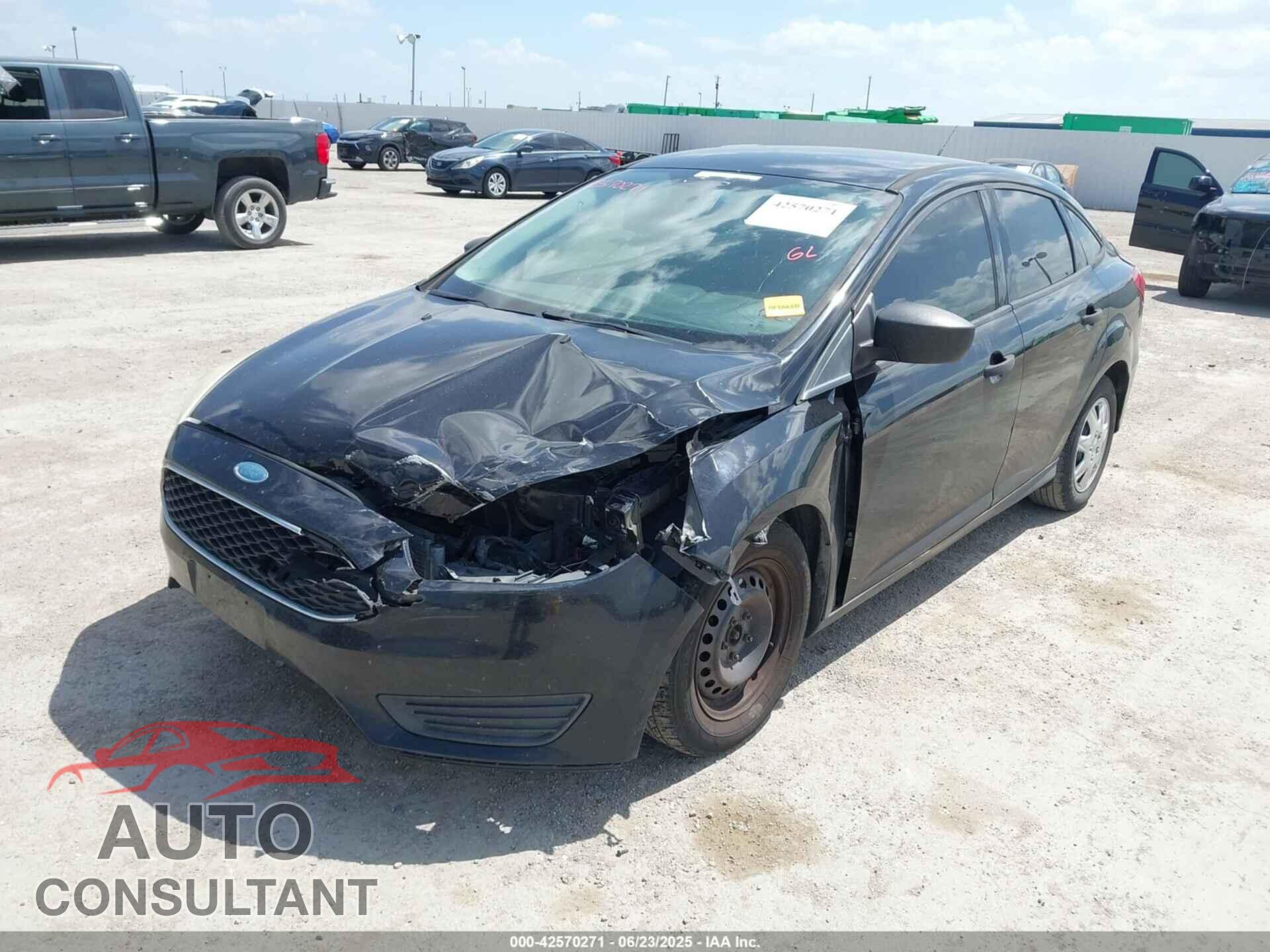 FORD FOCUS 2017 - 1FADP3E2XHL328759