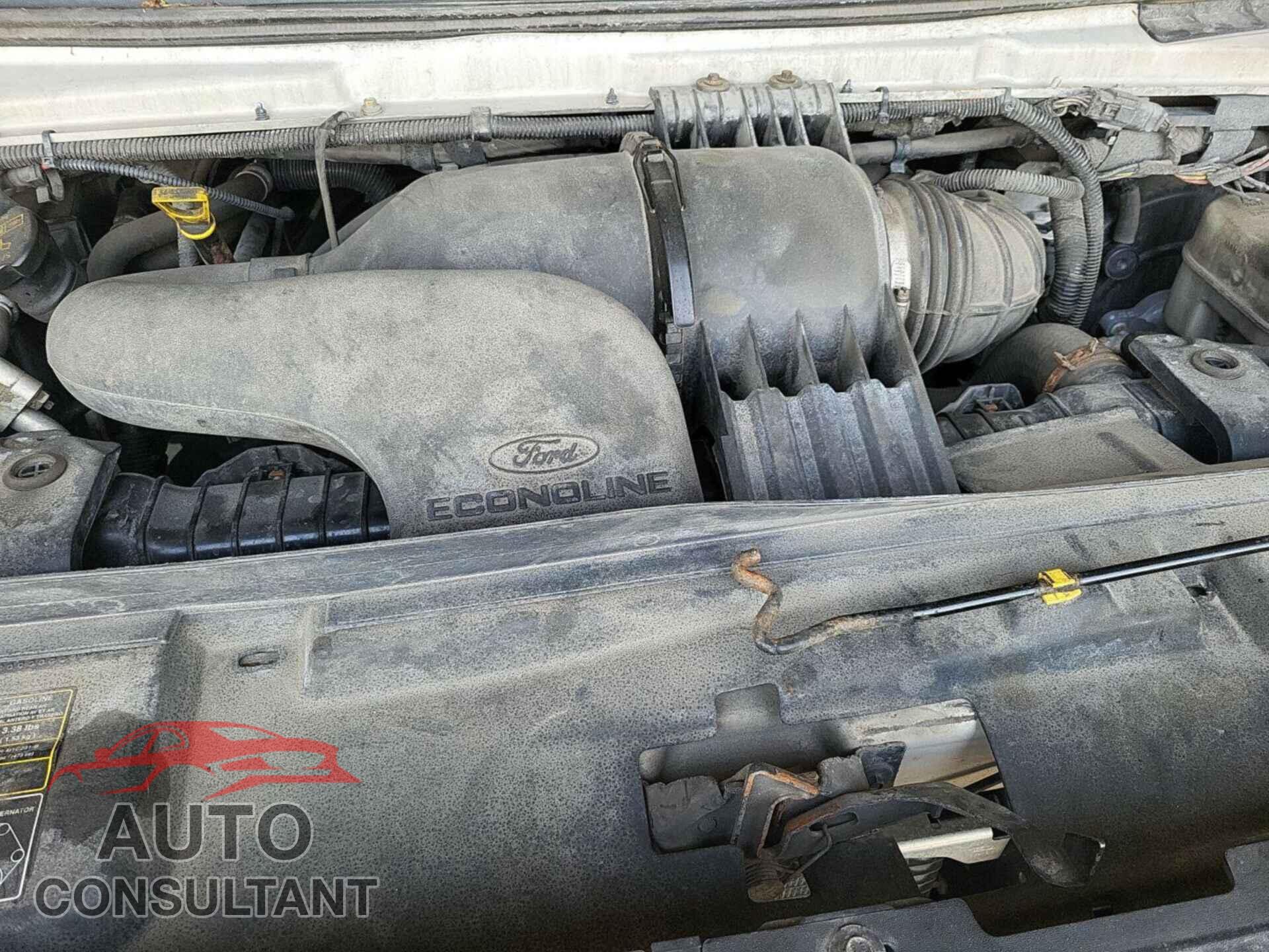 FORD E-350 SUPER DUTY 2011 - 1FBSS3BL1BDA81313