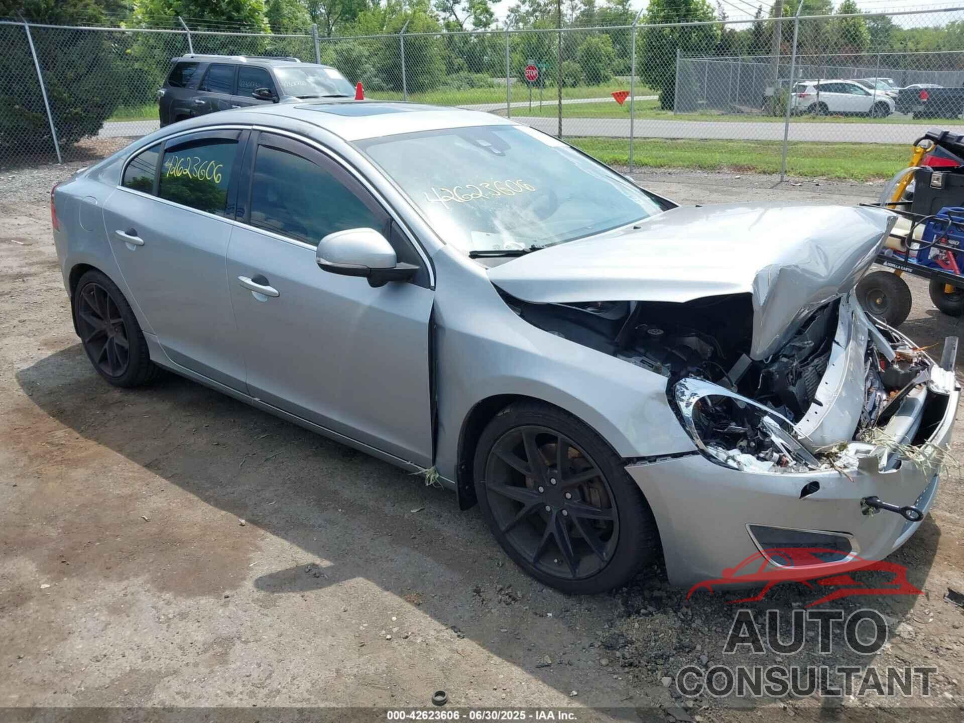 VOLVO S60 2013 - YV1902FH6D2196210