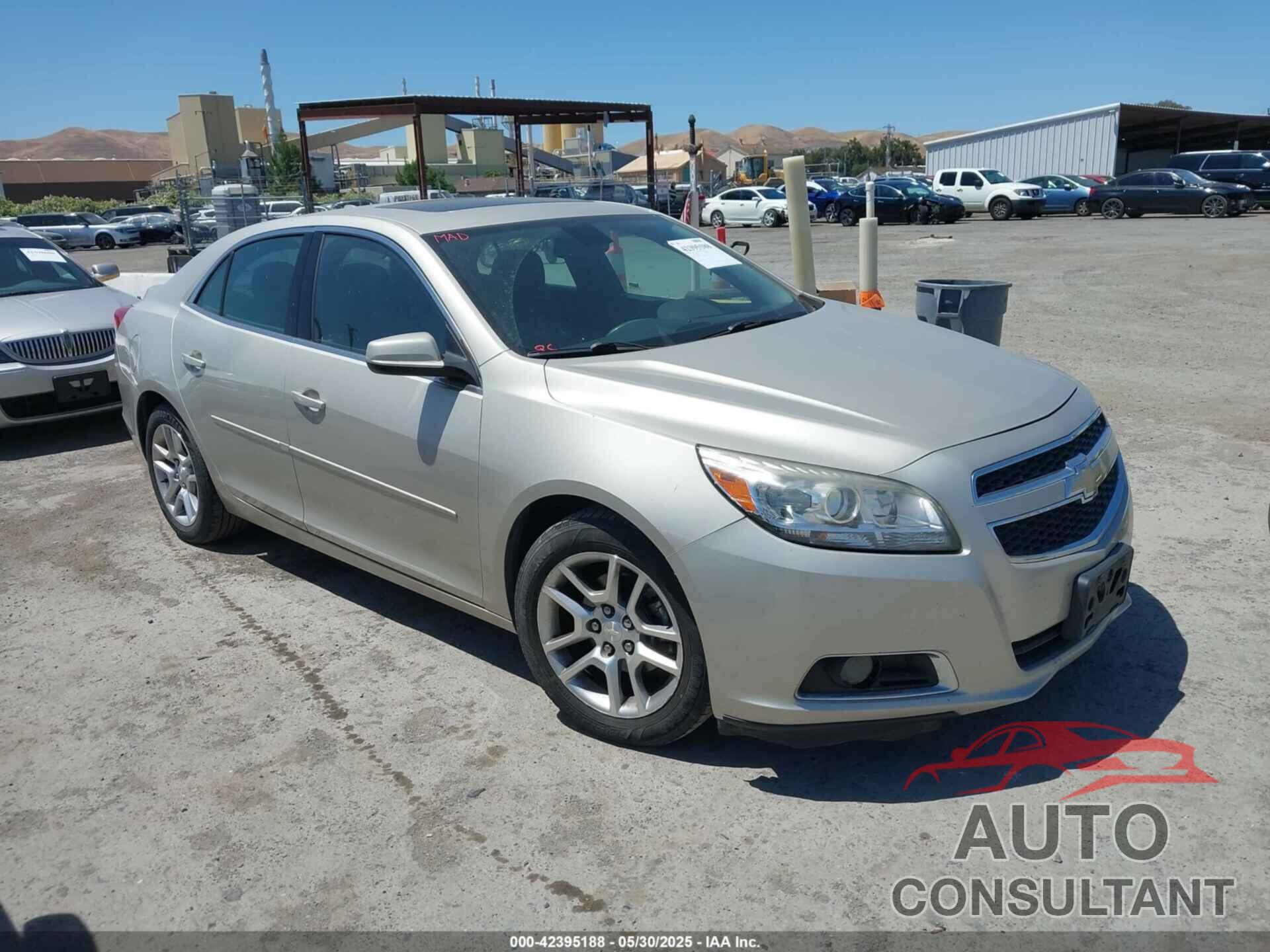 CHEVROLET MALIBU 2013 - 1G11F5SR2DF185210