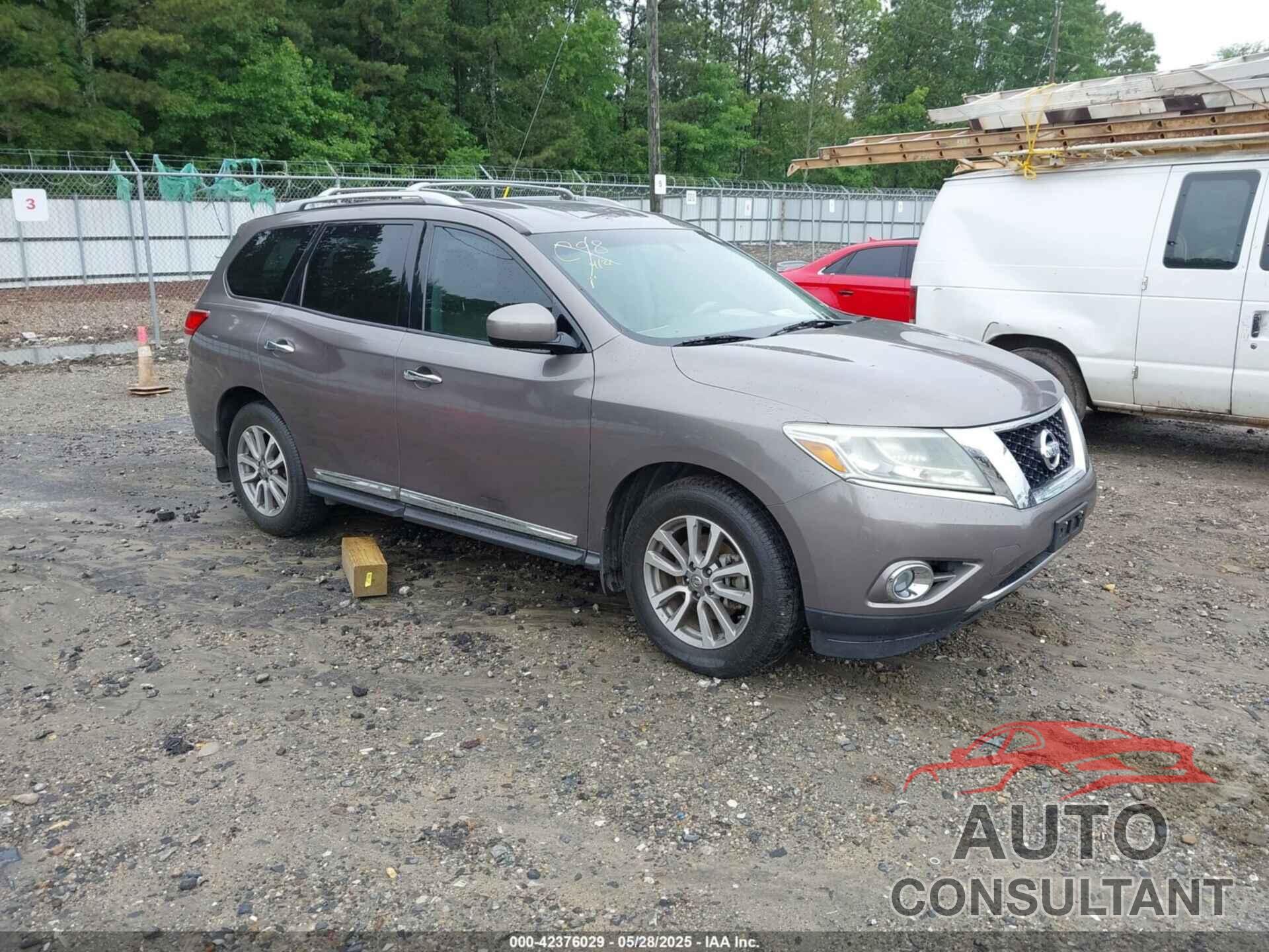 NISSAN PATHFINDER 2014 - 5N1AR2MNXEC686478