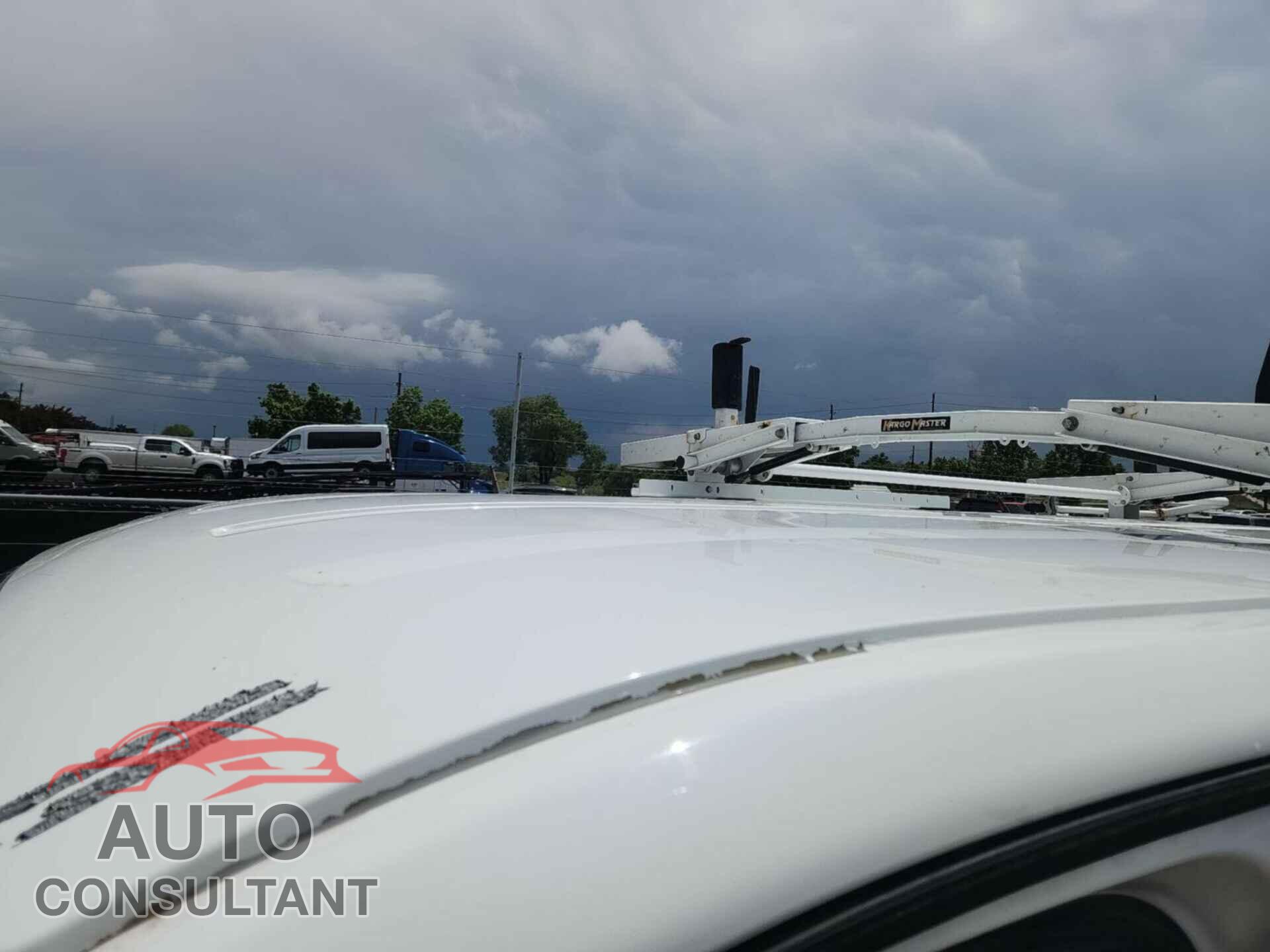 FORD TRANSIT 2018 - 1FTYR1YM2JKB43849
