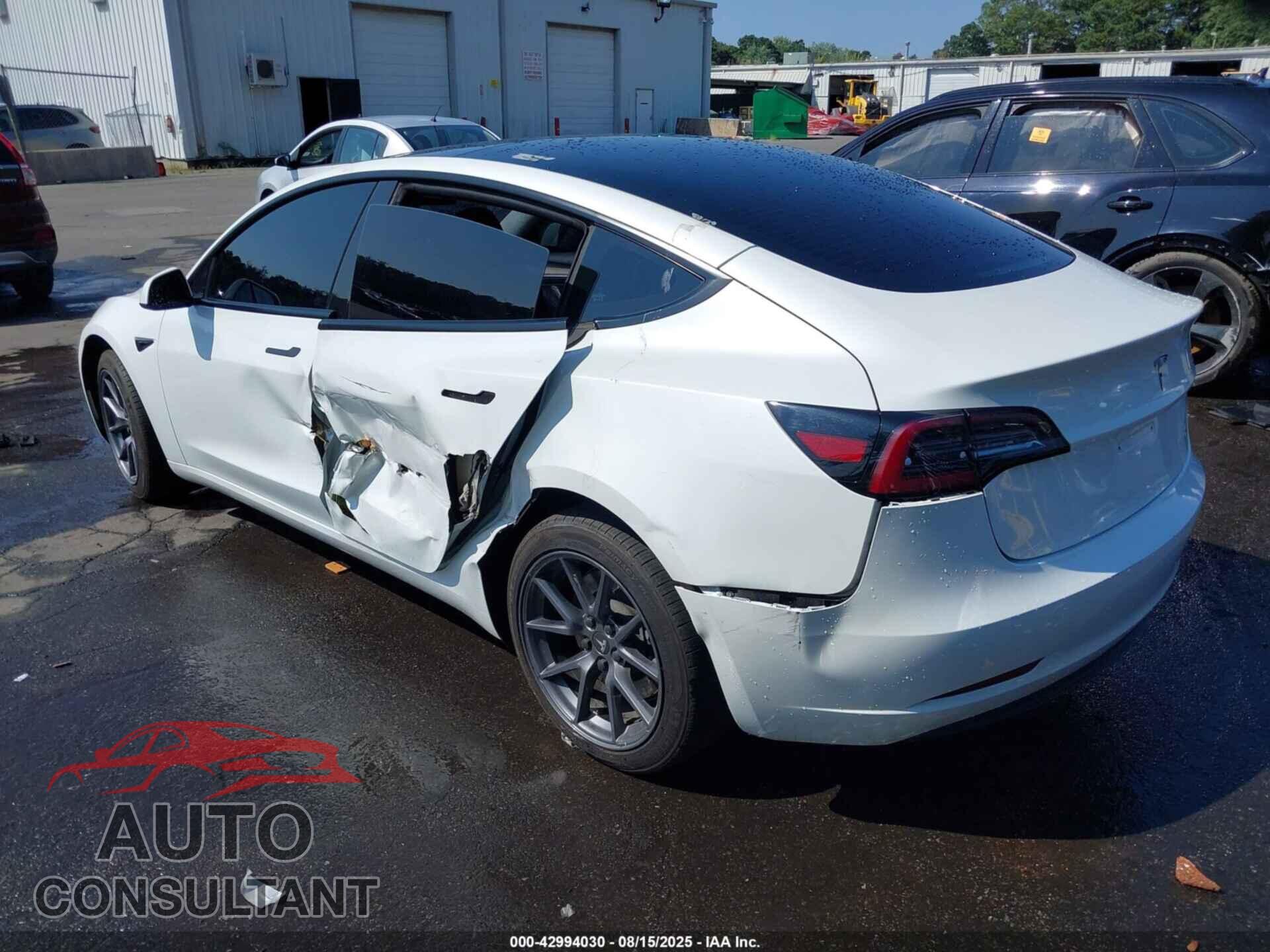 TESLA MODEL 3 2023 - 5YJ3E1EA0PF476668