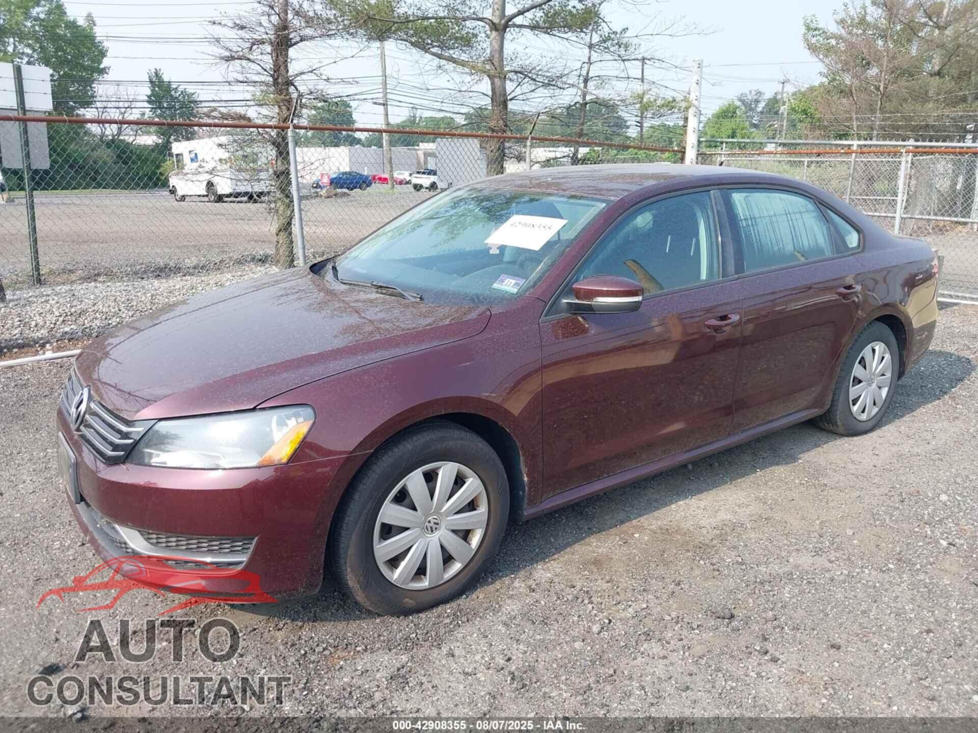 VOLKSWAGEN PASSAT 2013 - 1VWAP7A36DC106195
