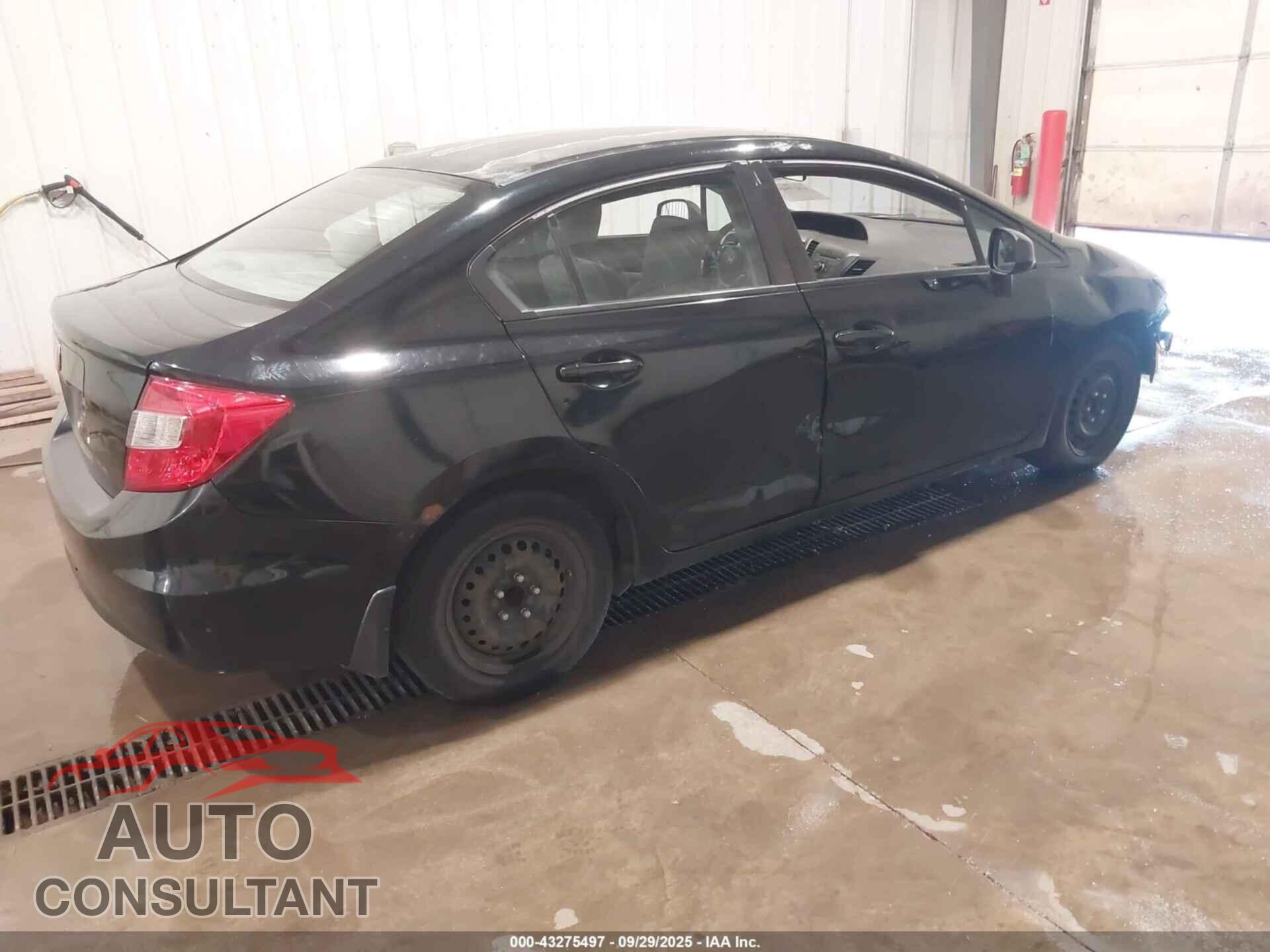 HONDA CIVIC 2012 - 2HGFB2F55CH566353