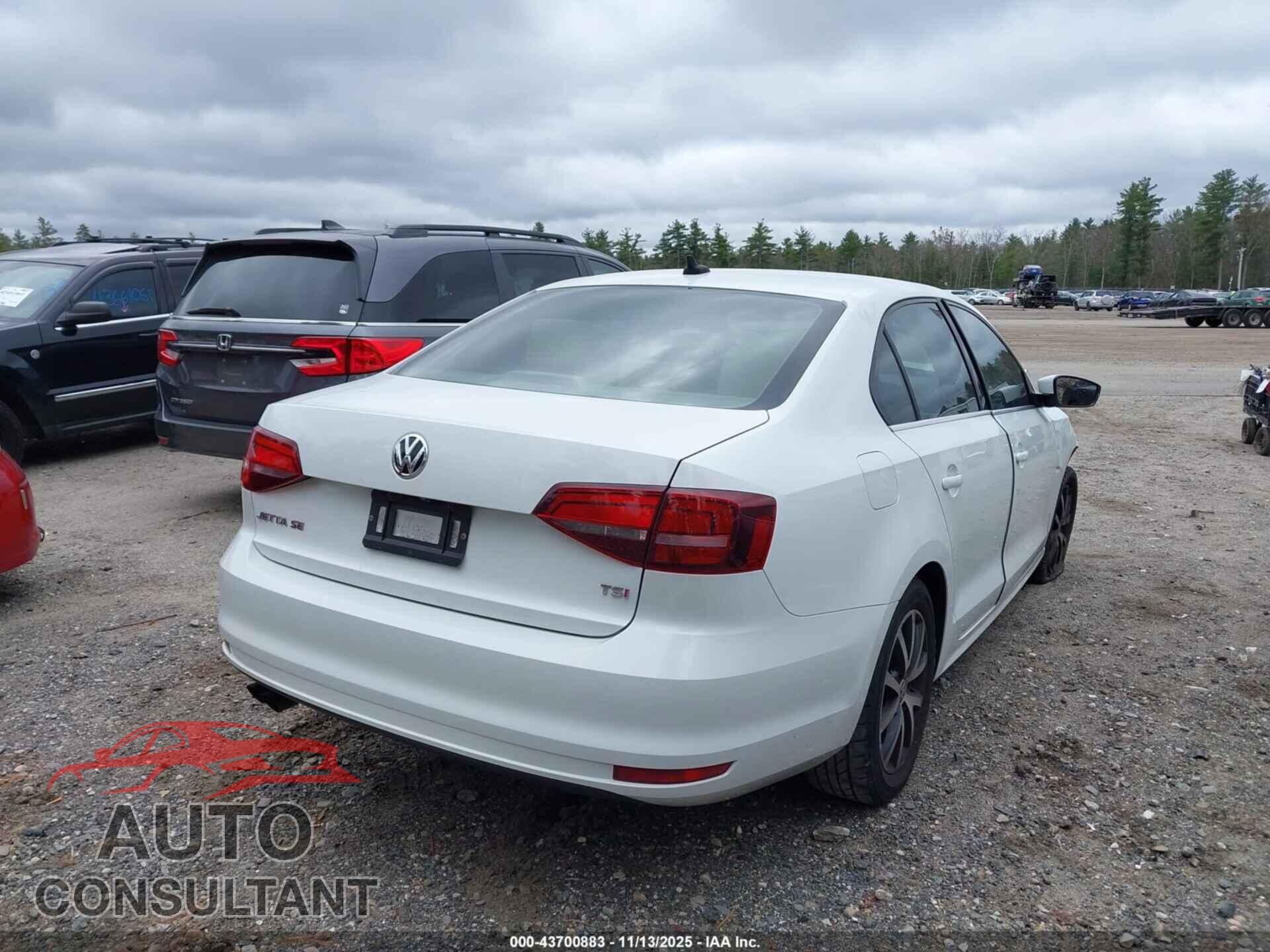 VOLKSWAGEN JETTA 2017 - 3VWDB7AJXHM360149