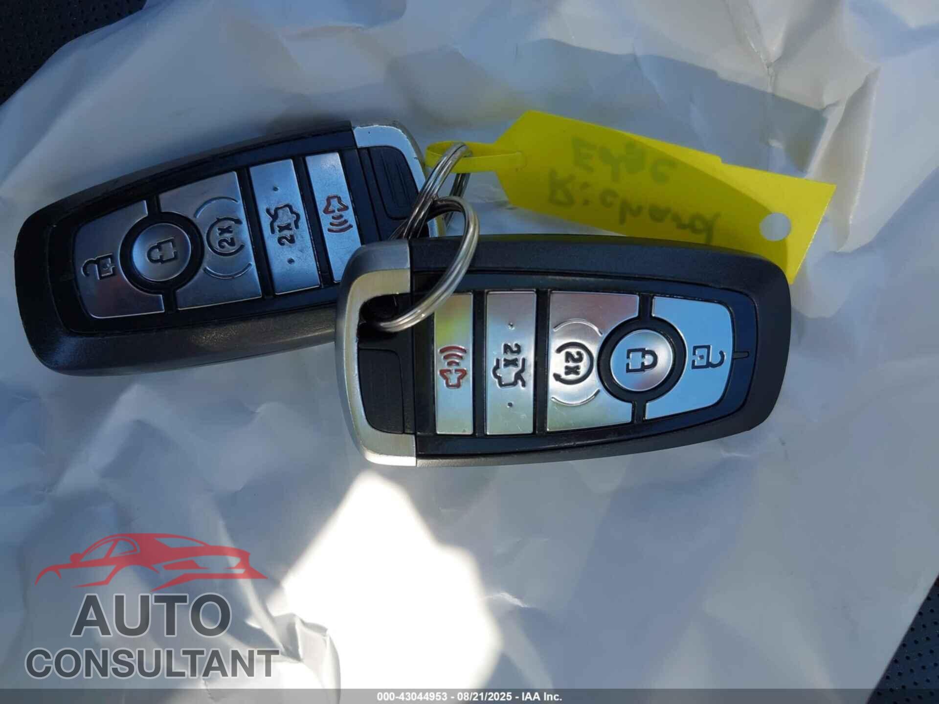 FORD EDGE 2017 - 2FMPK4K80HBB47976
