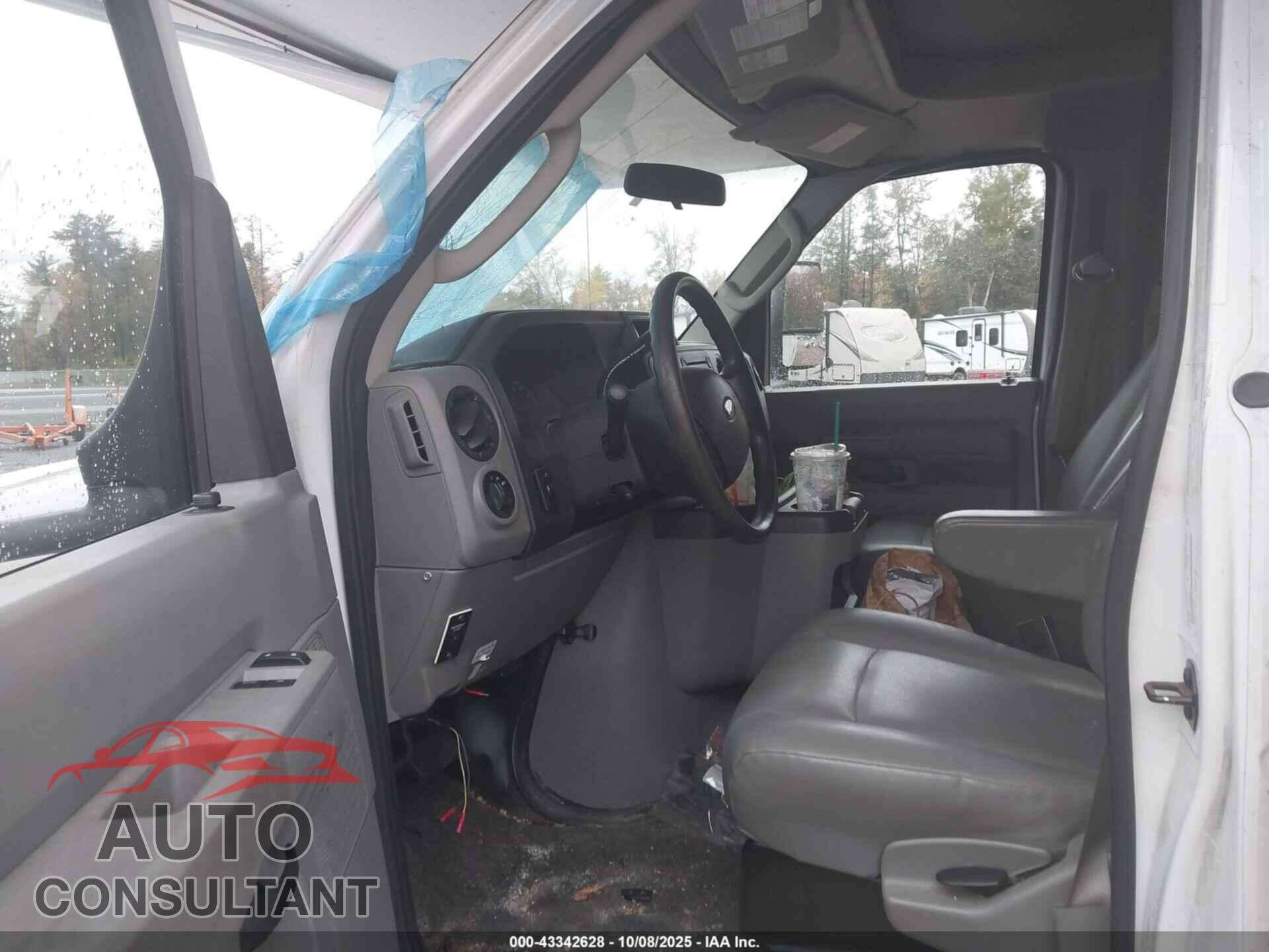 FORD E-450 CUTAWAY 2017 - 1FDXE4FS8HDC49615