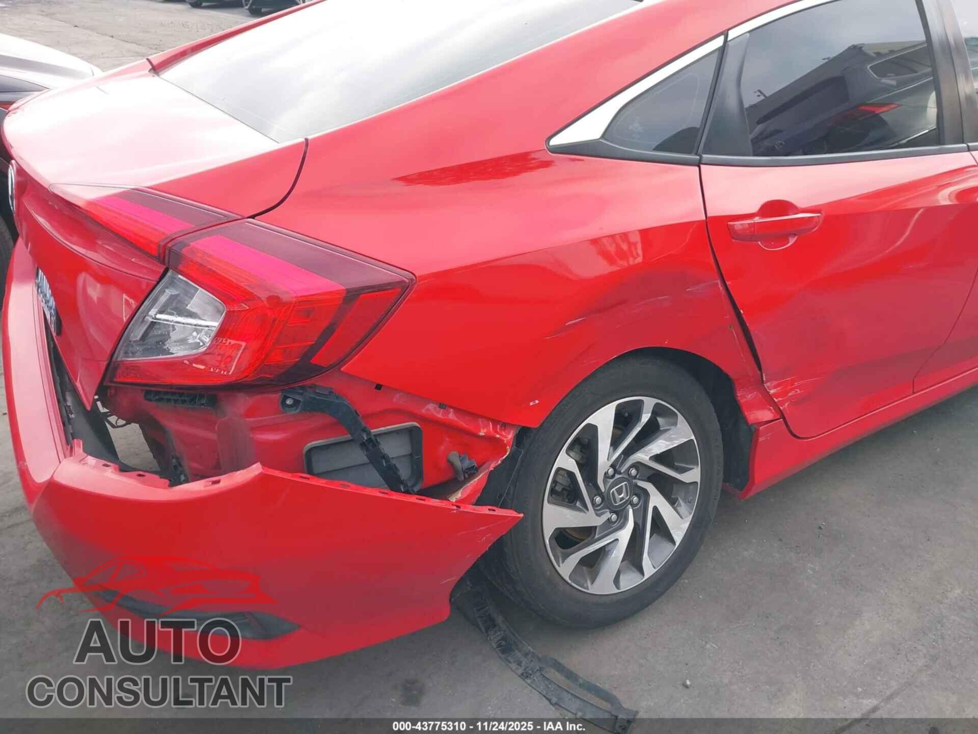 HONDA CIVIC 2017 - 2HGFC2F75HH511018