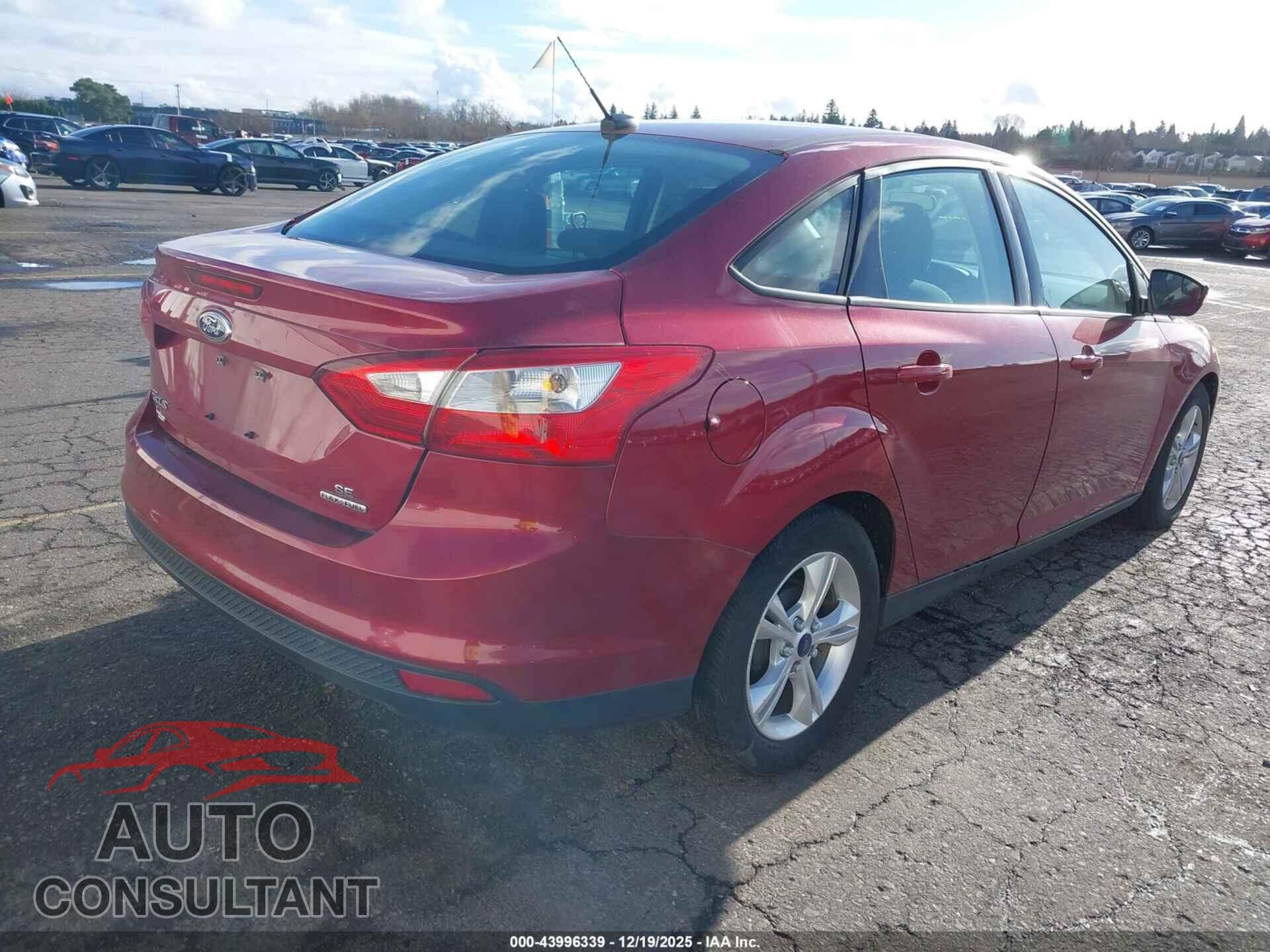 FORD FOCUS 2014 - 1FADP3F2XEL373257