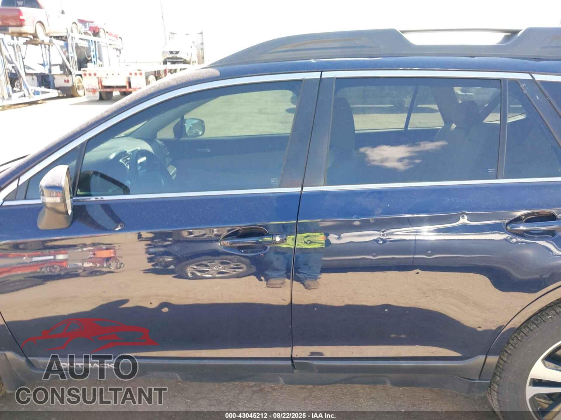 SUBARU OUTBACK 2018 - 4S4BSAKC2J3366246