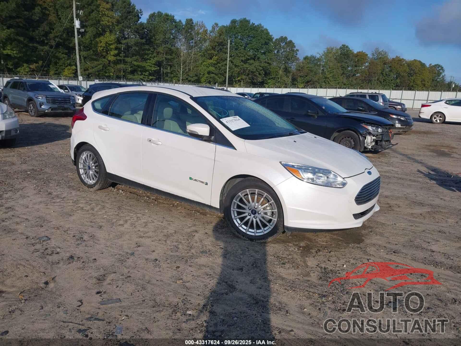 FORD FOCUS ELECTRIC 2014 - 1FADP3R40EL341415