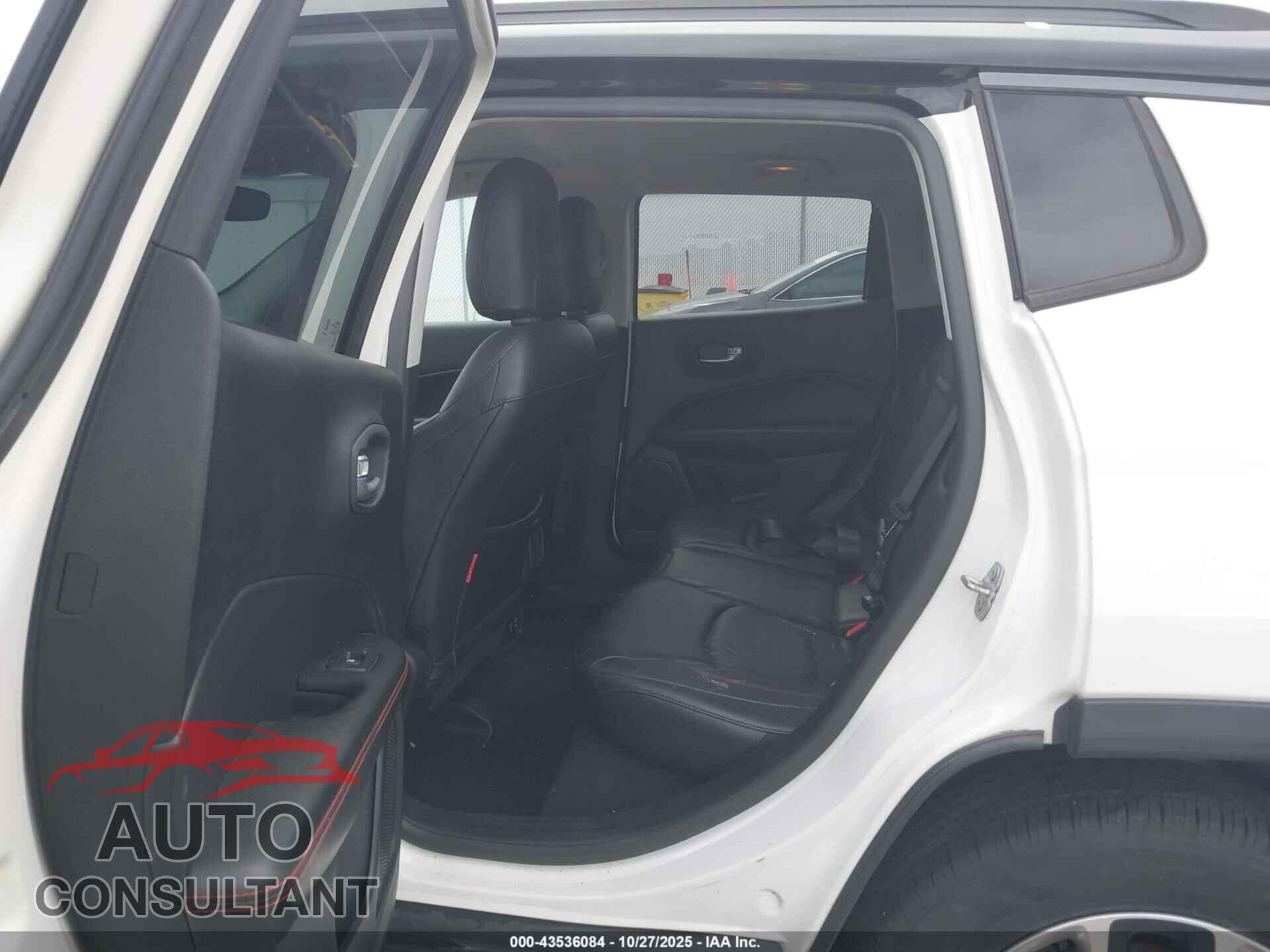 JEEP NEW COMPASS 2017 - 3C4NJDDB2HT646449