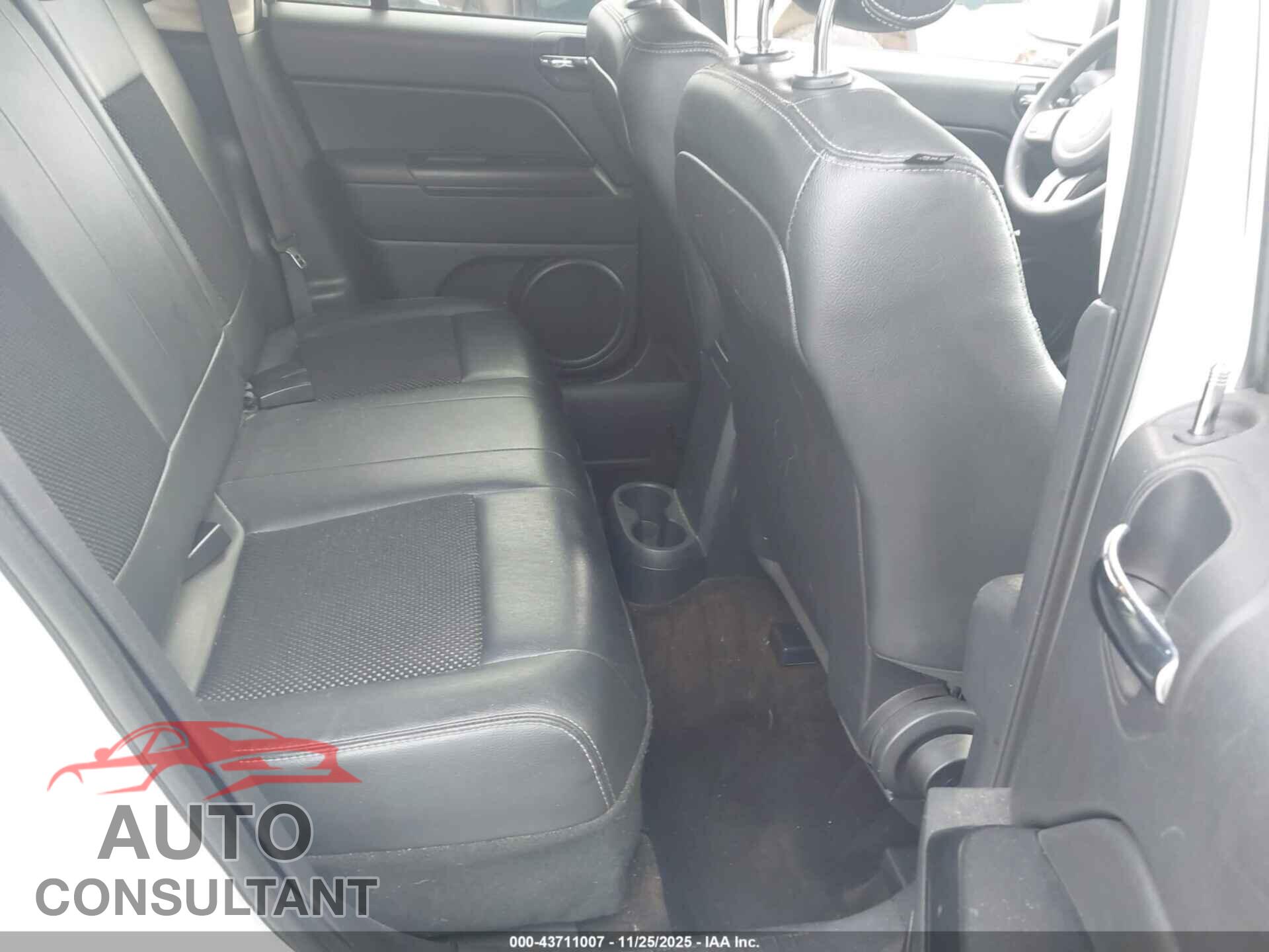 JEEP COMPASS 2015 - 1C4NJCBA5FD400289