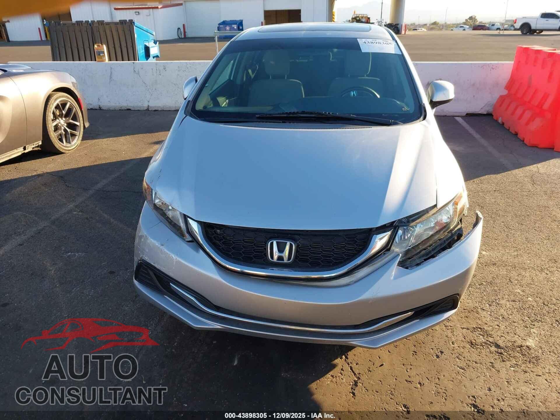 HONDA CIVIC 2013 - 2HGFB2F81DH511457