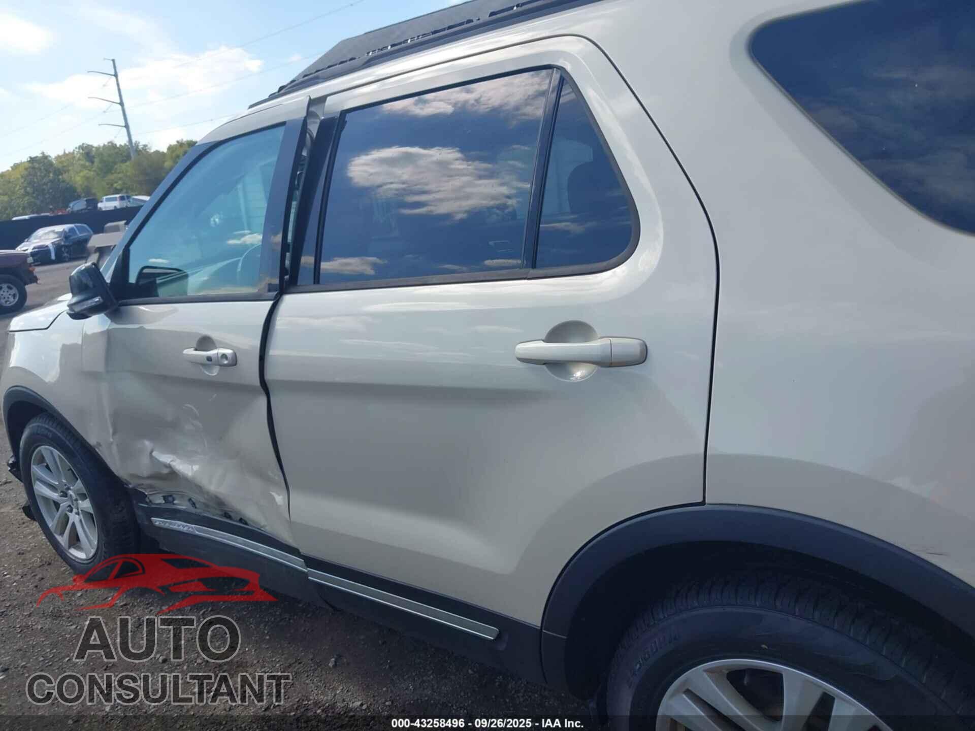FORD EXPLORER 2018 - 1FM5K8D85JGB94155