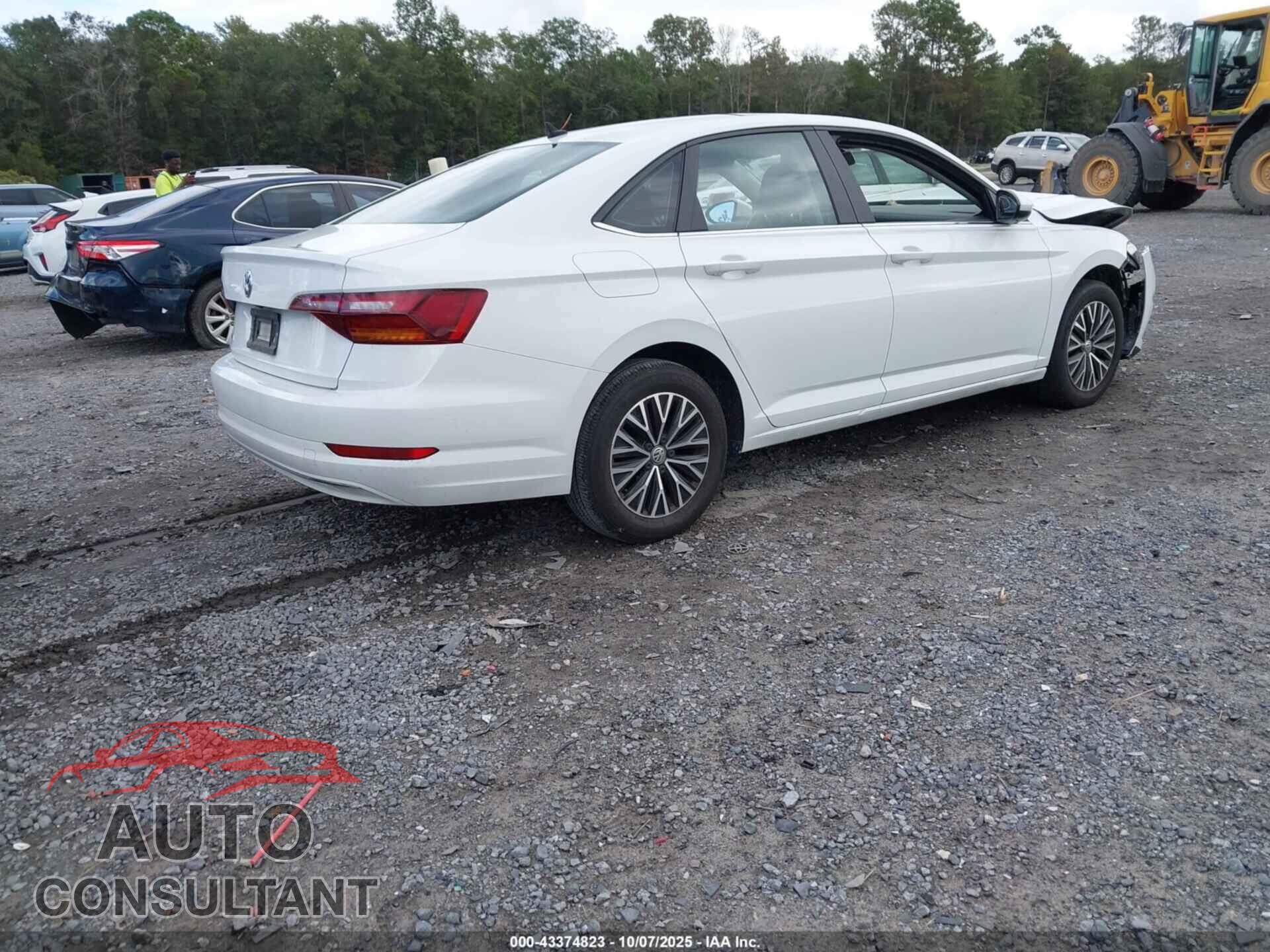 VOLKSWAGEN JETTA 2019 - 3VWCB7BU7KM164357