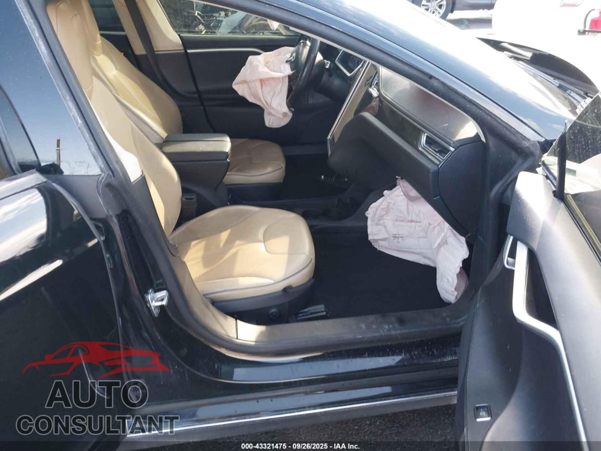 TESLA MODEL S 2012 - 5YJSA1DP8CFP02429