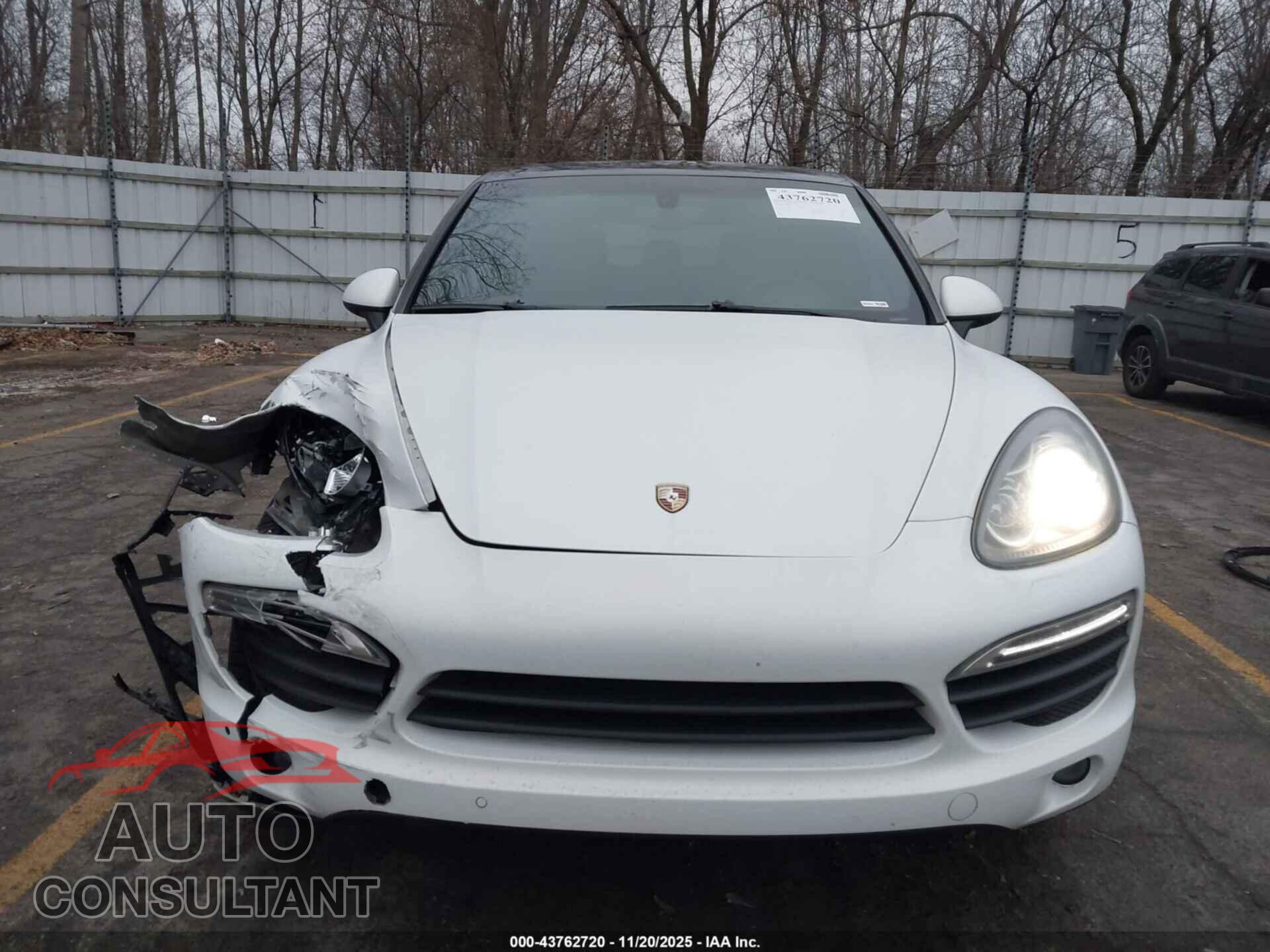 PORSCHE CAYENNE 2013 - WP1AB2A28DLA83268