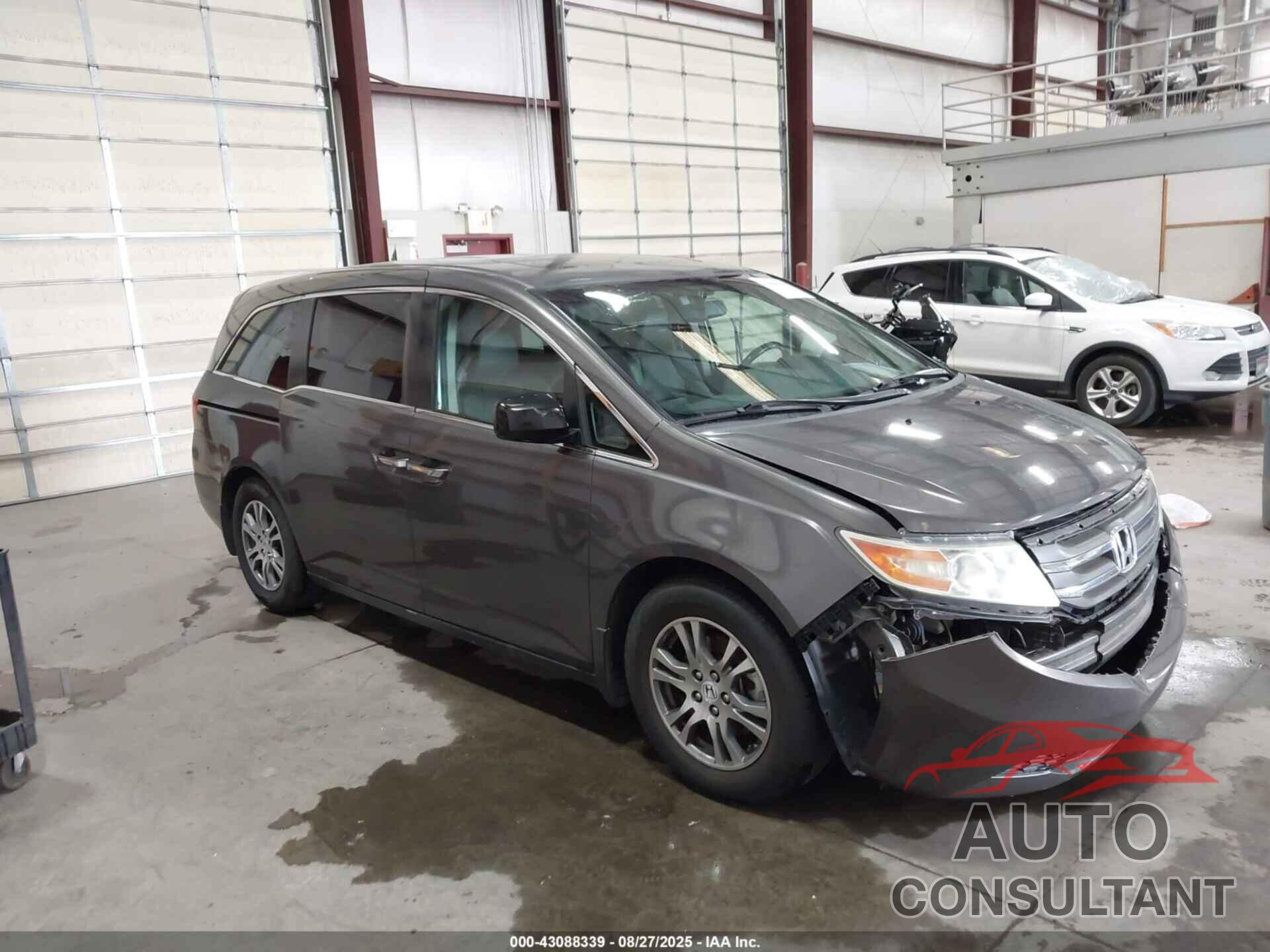 HONDA ODYSSEY 2013 - 5FNRL5H68DB054612