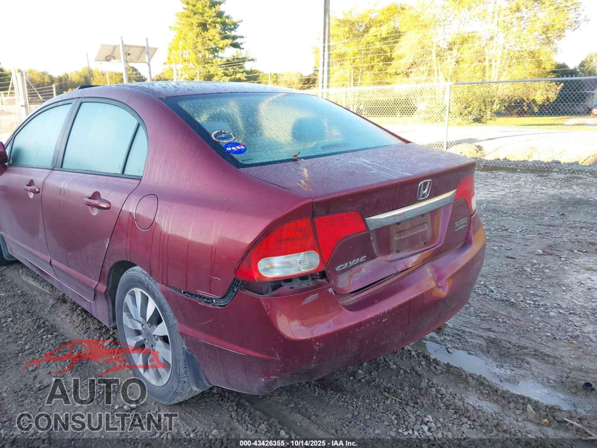 HONDA CIVIC 2010 - 19XFA1F8XAE056112