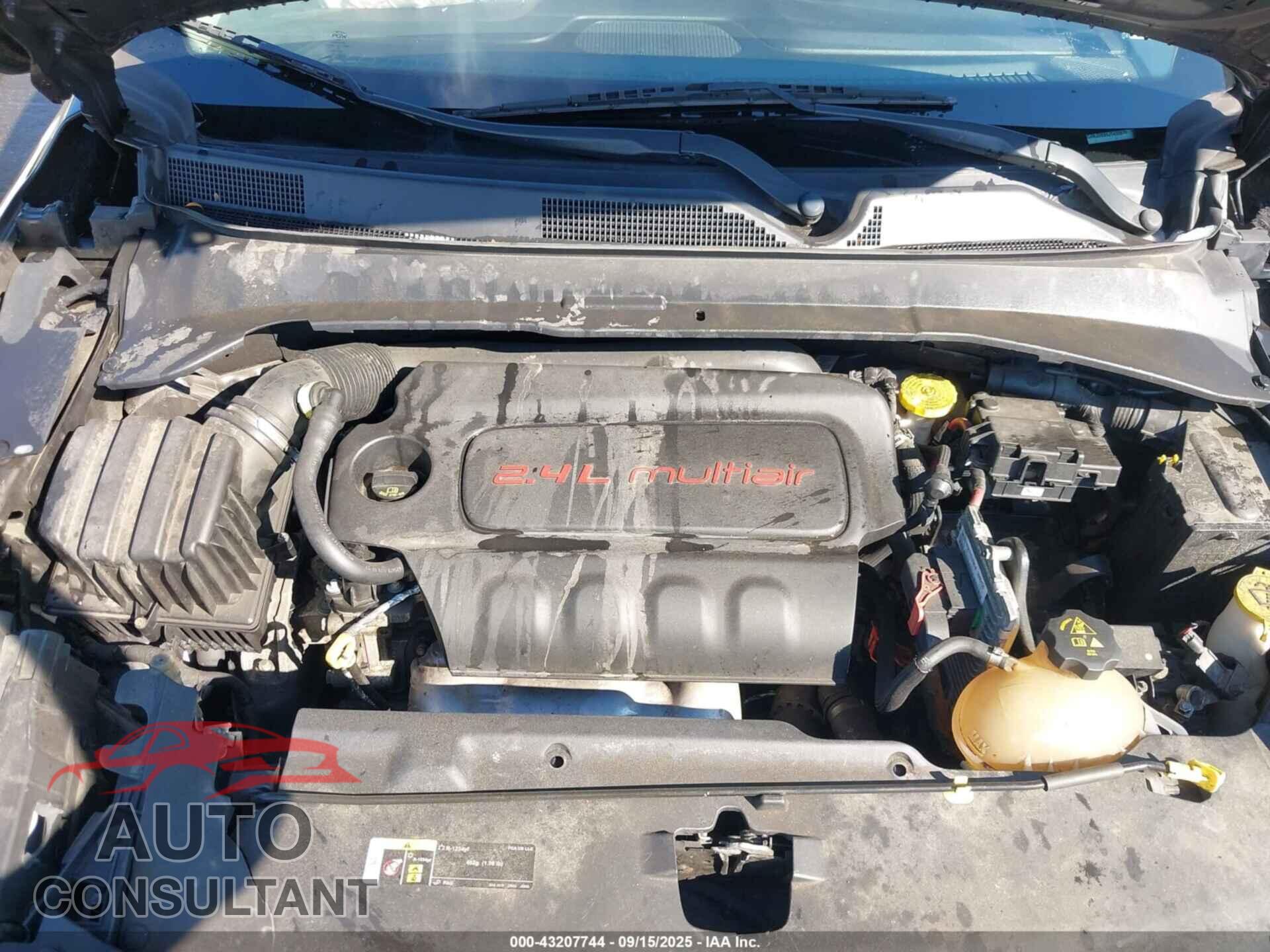 JEEP COMPASS 2018 - 3C4NJDBB5JT433875