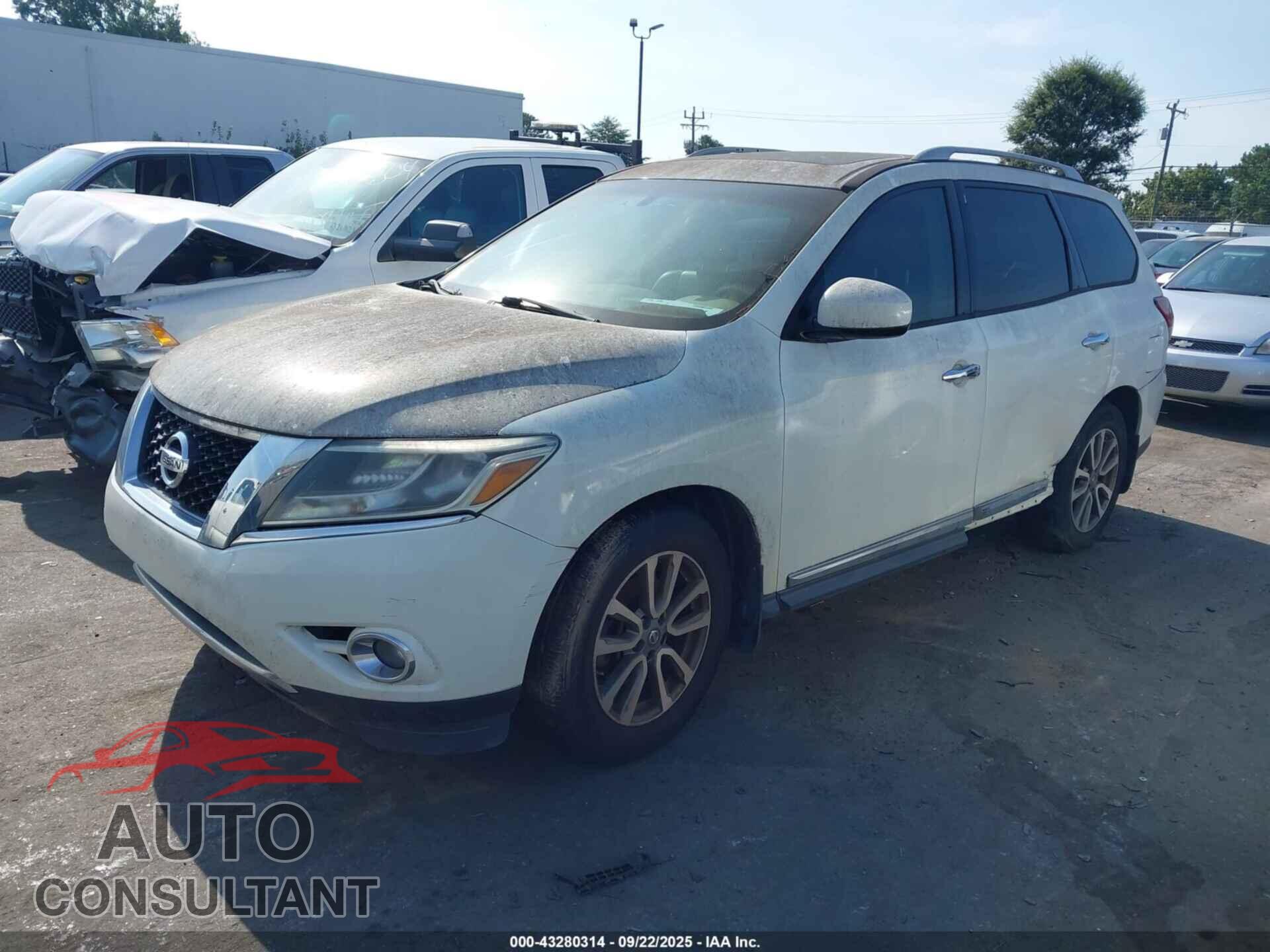 NISSAN PATHFINDER 2013 - 5N1AR2MM7DC623604