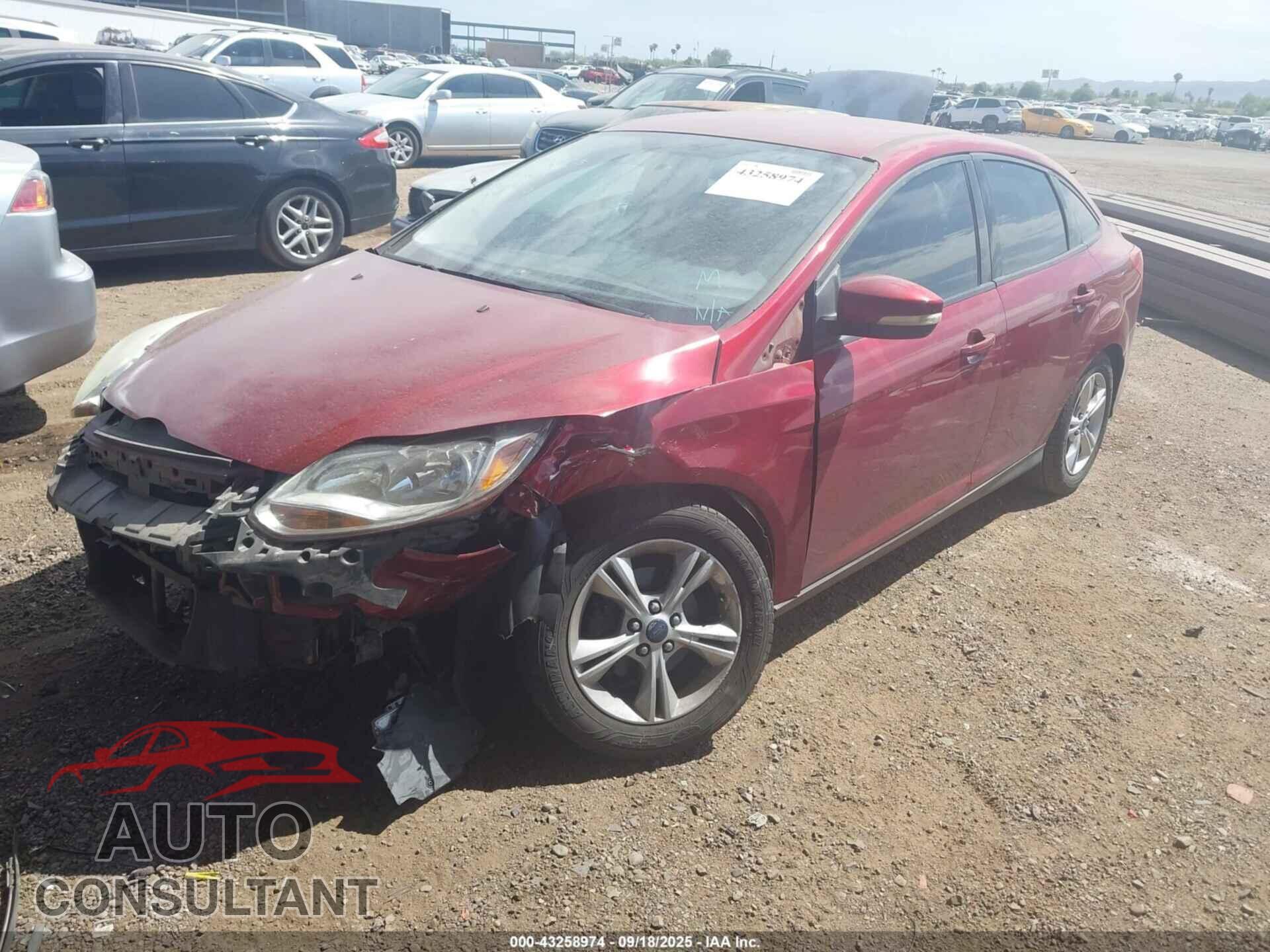 FORD FOCUS 2014 - 1FADP3F2XEL461631