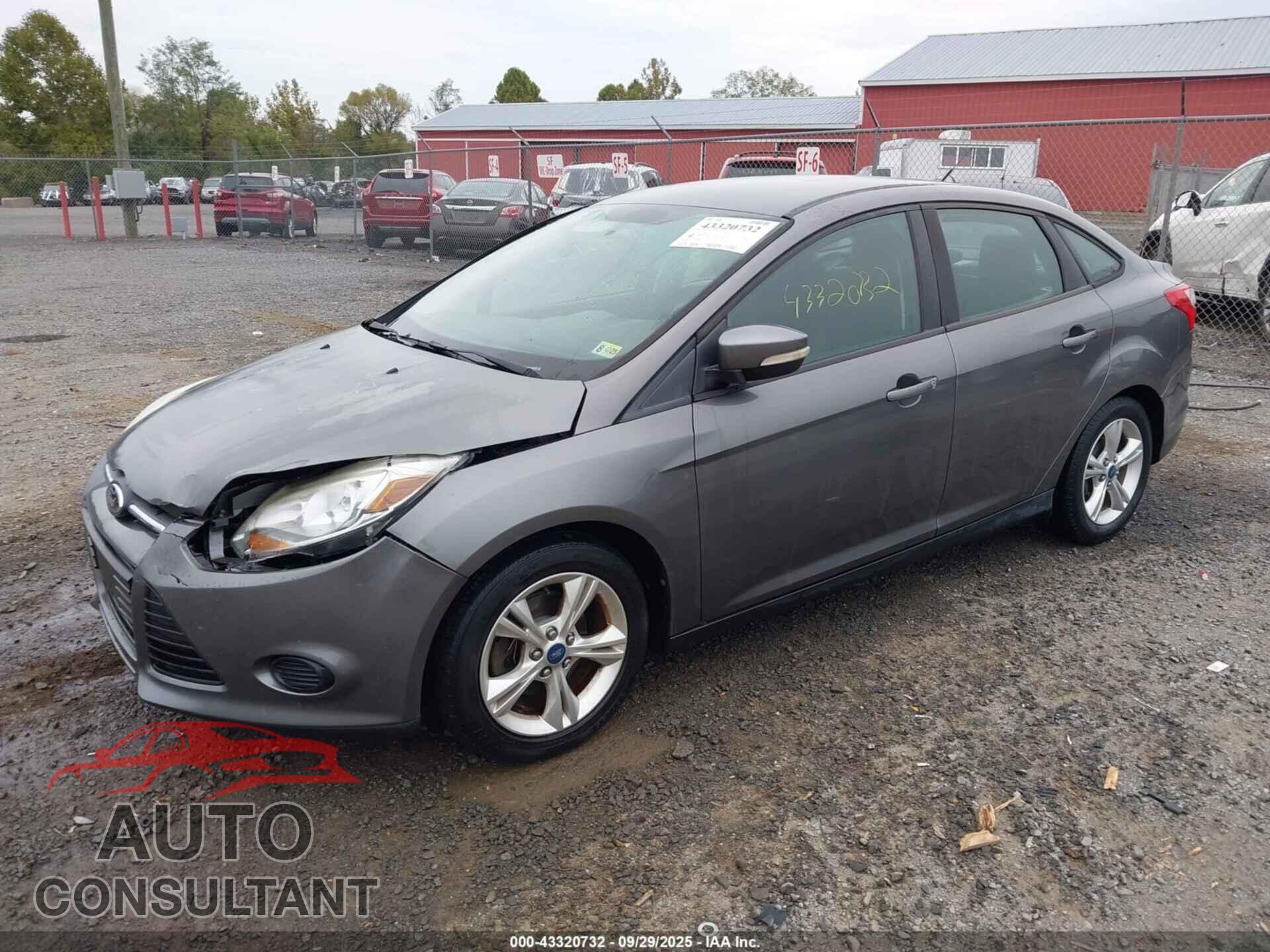 FORD FOCUS 2013 - 1FADP3F29DL104830