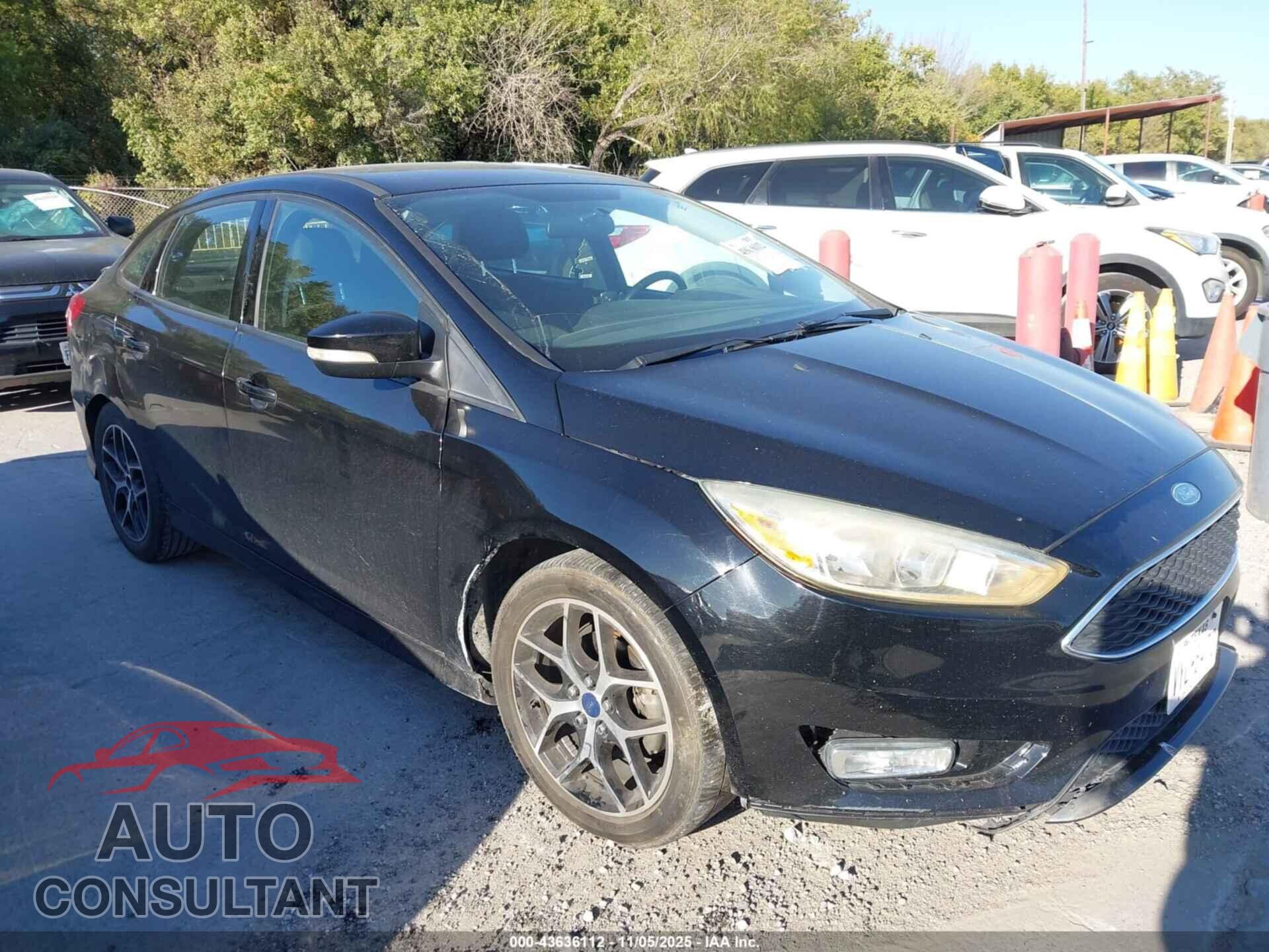 FORD FOCUS 2016 - 1FADP3F27GL362106