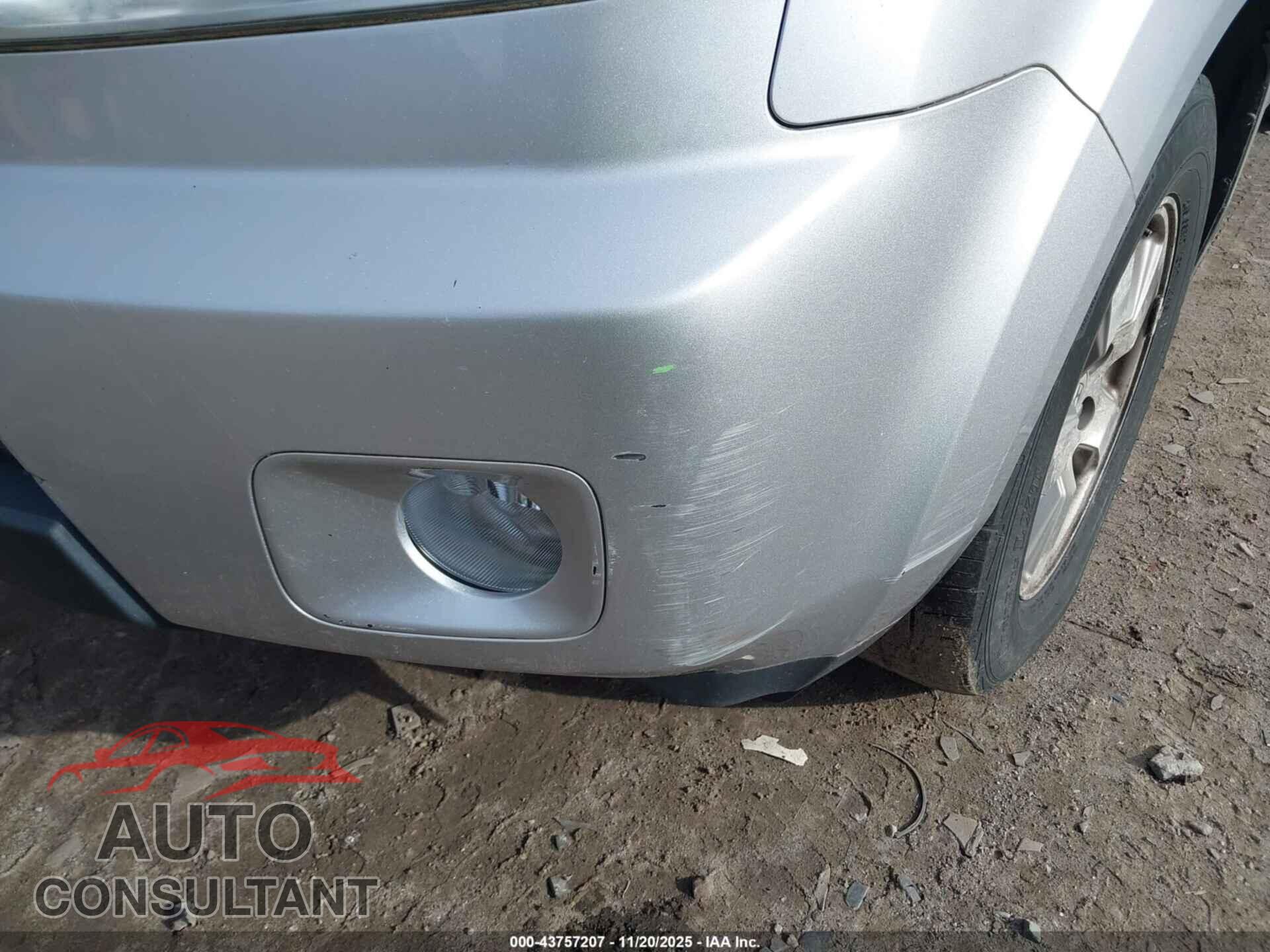 HONDA PILOT 2011 - 5FNYF4H77BB005274