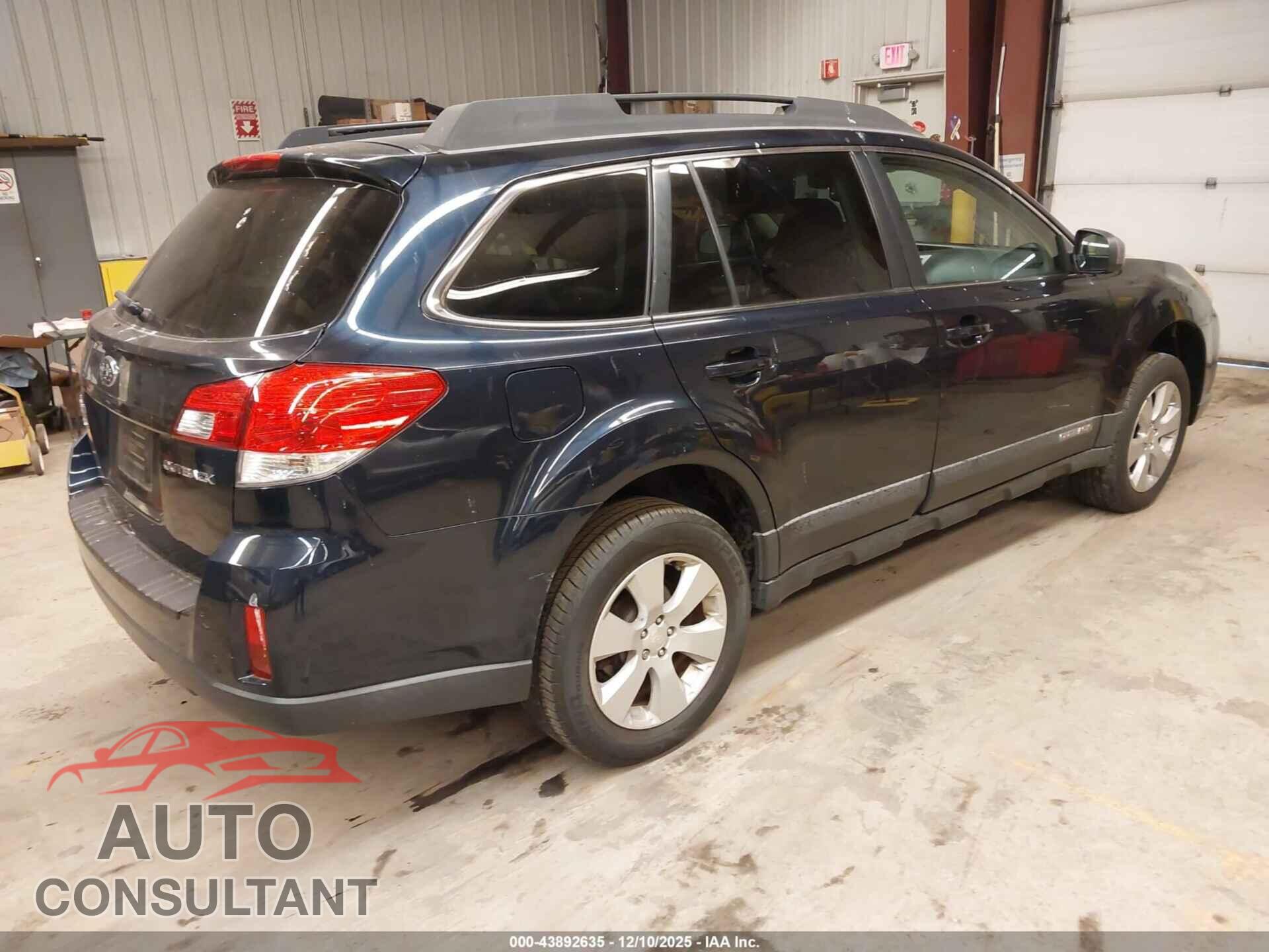 SUBARU OUTBACK 2012 - 4S4BRCCC3C3217577