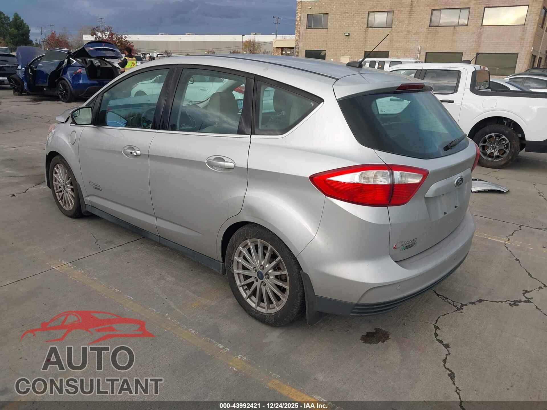 FORD C-MAX ENERGI 2013 - 1FADP5CU1DL548348