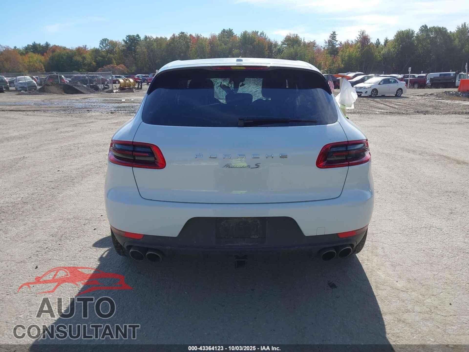 PORSCHE MACAN 2015 - WP1AB2A5XFLB66178