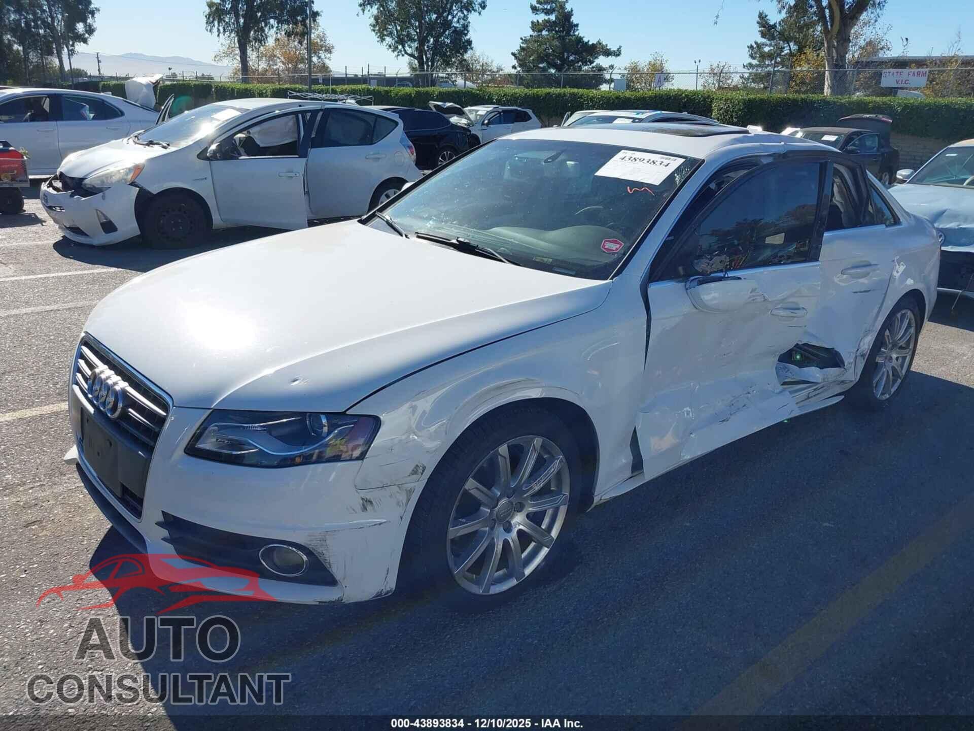 AUDI A4 2012 - WAUEFAFL3CN018041