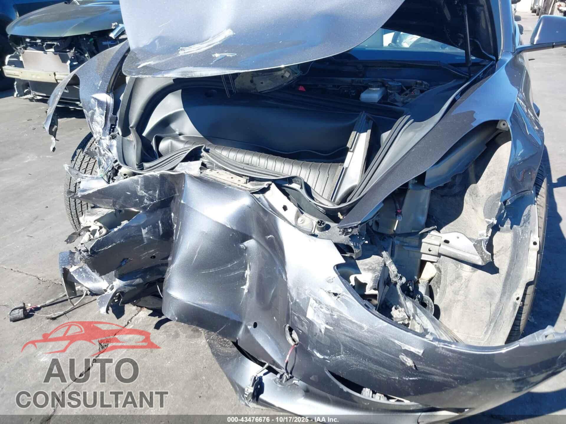 TESLA MODEL 3 2021 - 5YJ3E1EC5MF043974