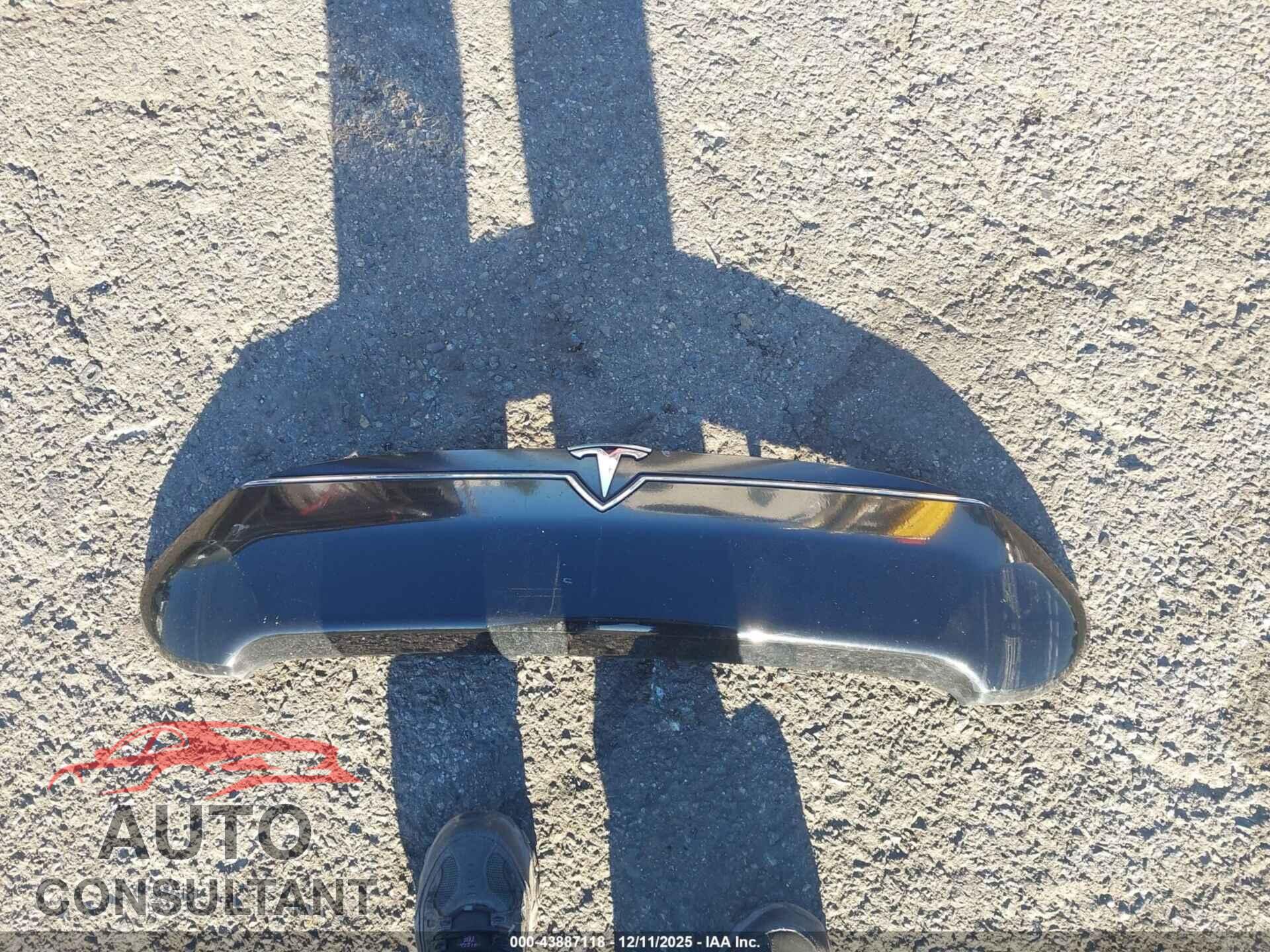 TESLA MODEL S 2013 - 5YJSA1CN0DFP14088