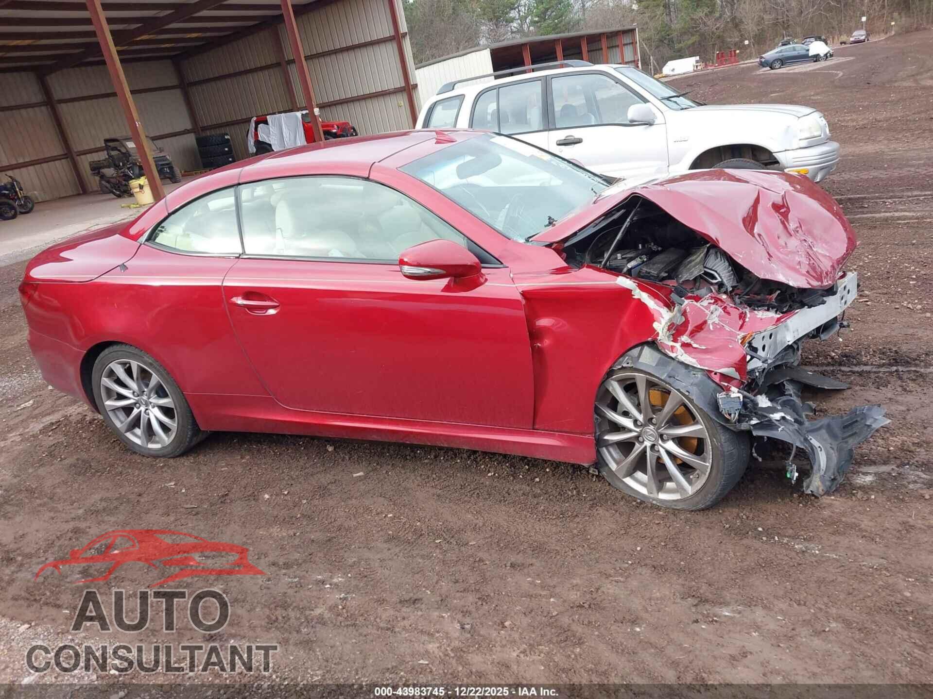 LEXUS IS 250C 2014 - JTHFF2C21E2531252