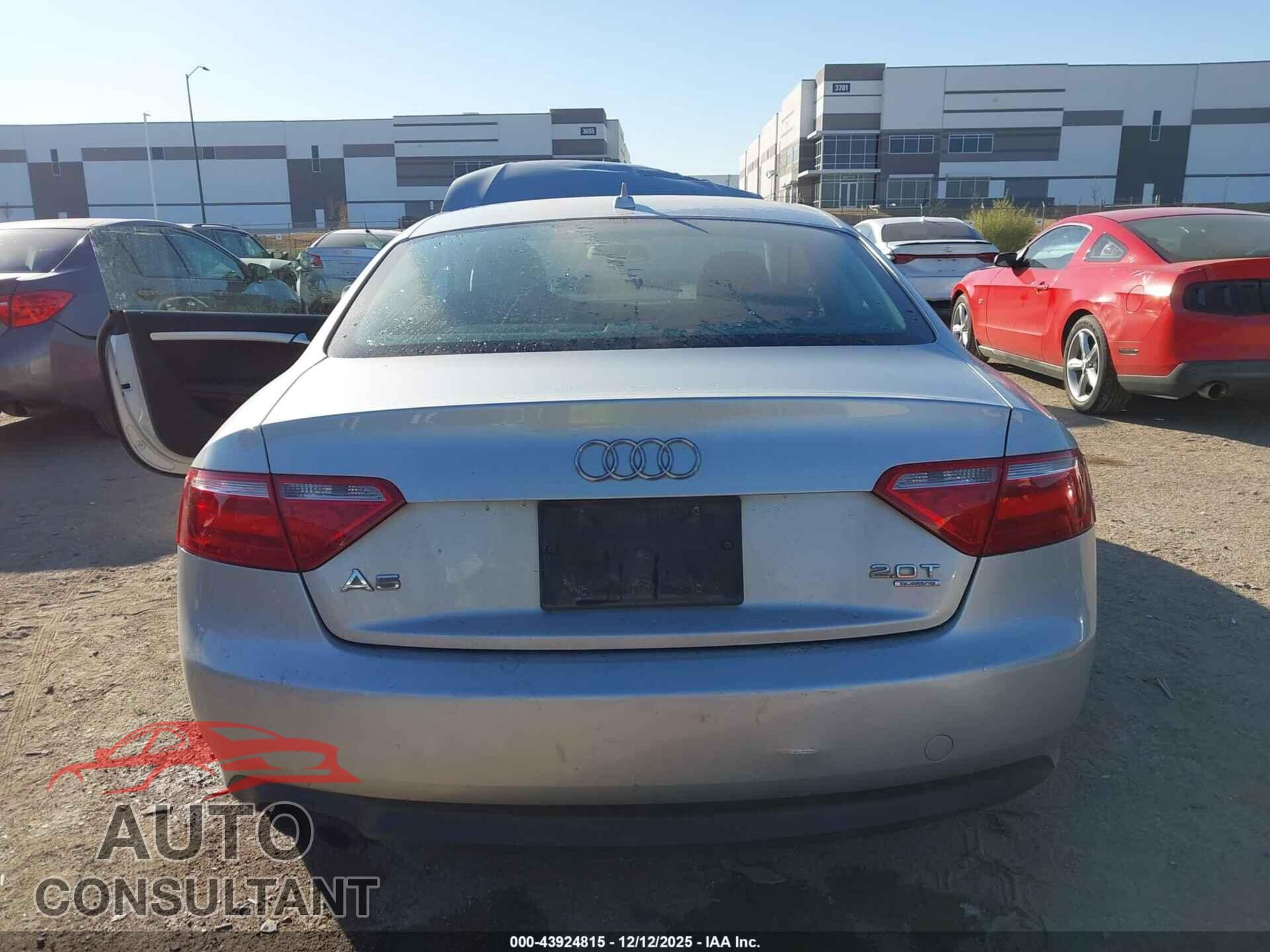 AUDI A5 2011 - WAUCFAFR4BA008961