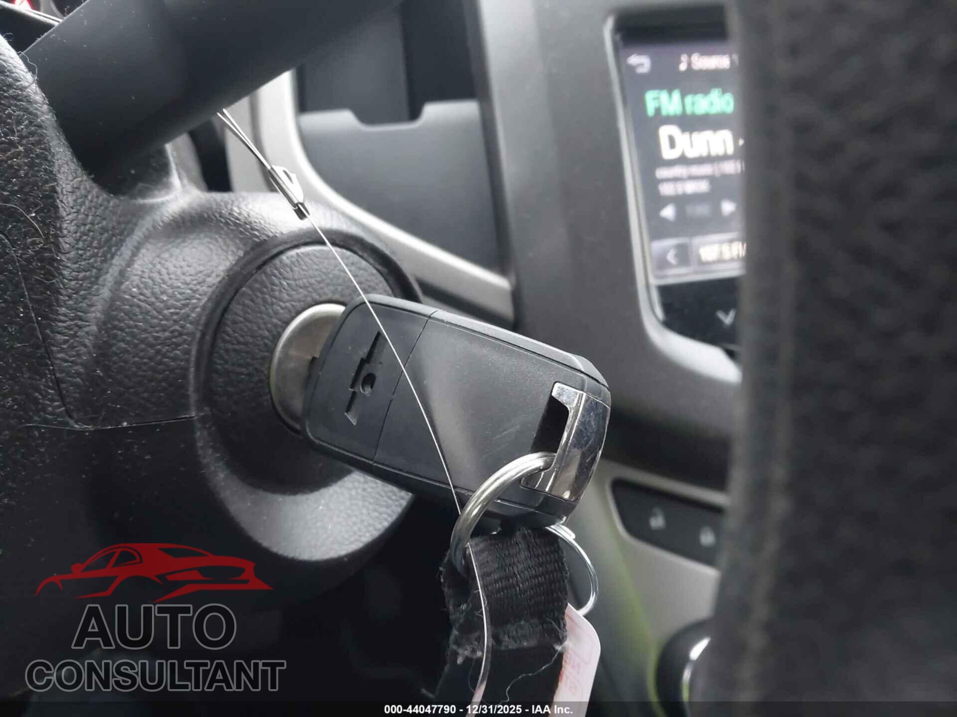 CHEVROLET SONIC 2015 - 1G1JC5SH3F4163473